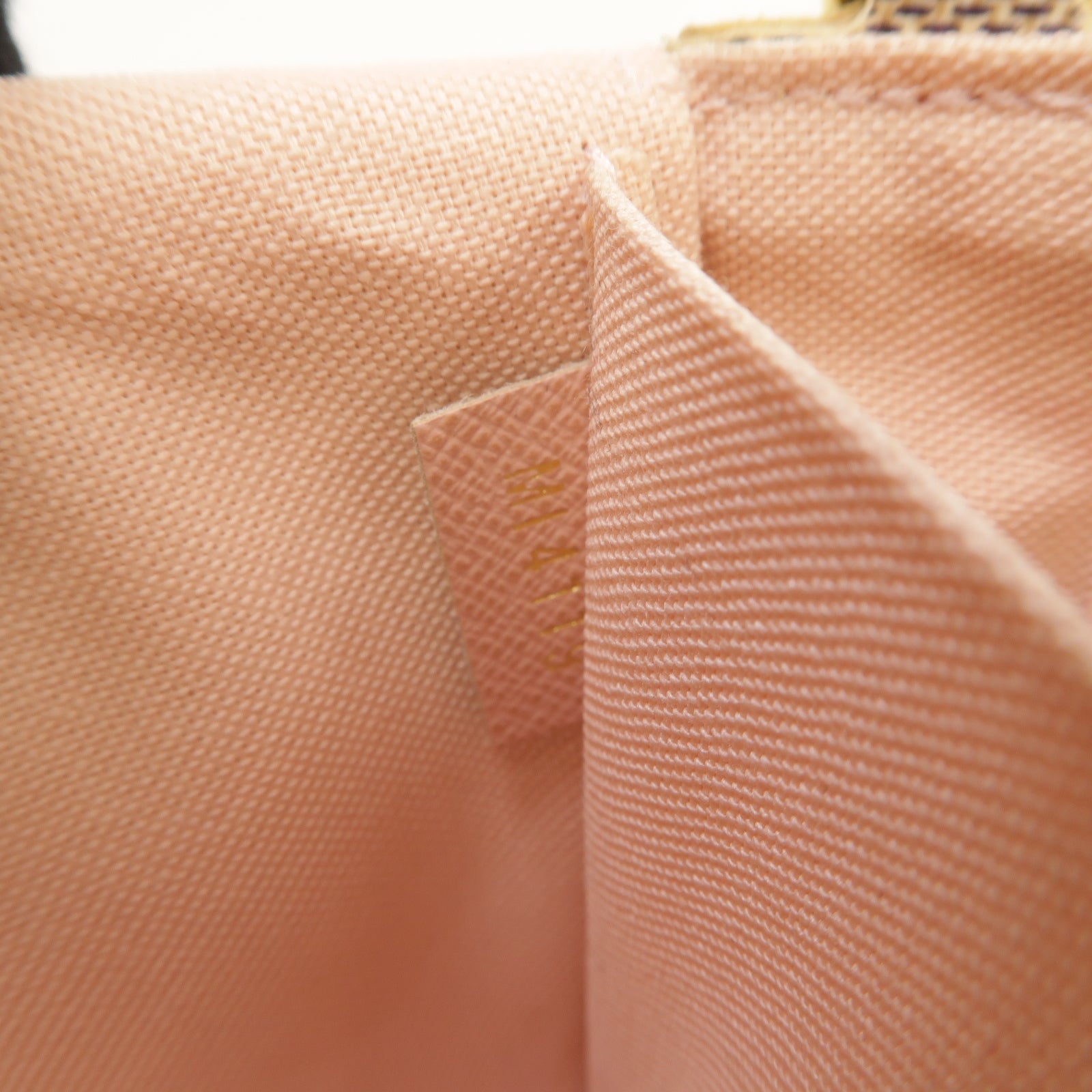 LOUIS VUITTON 【激減優惠】Damier Azur Felicie Pochette金扣鏈帶肩背袋白色