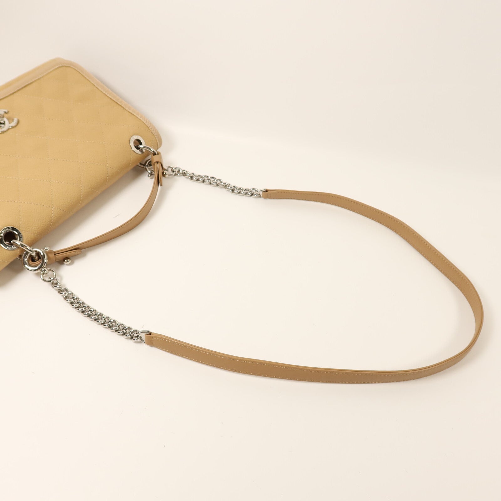 CHANEL 牛皮皮革Chain Shoulder銀扣鏈帶手挽肩背兩用袋