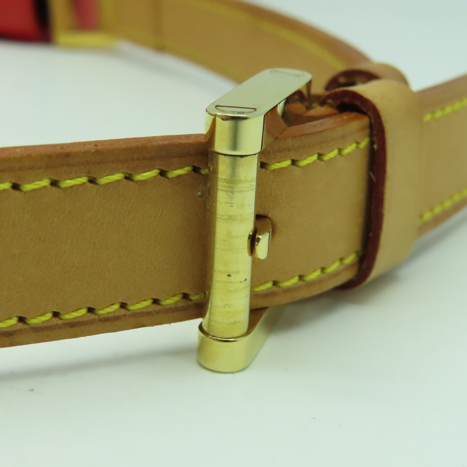 LOUIS VUITTON Monogram Vernis Thompson Street金扣肩背袋紅色