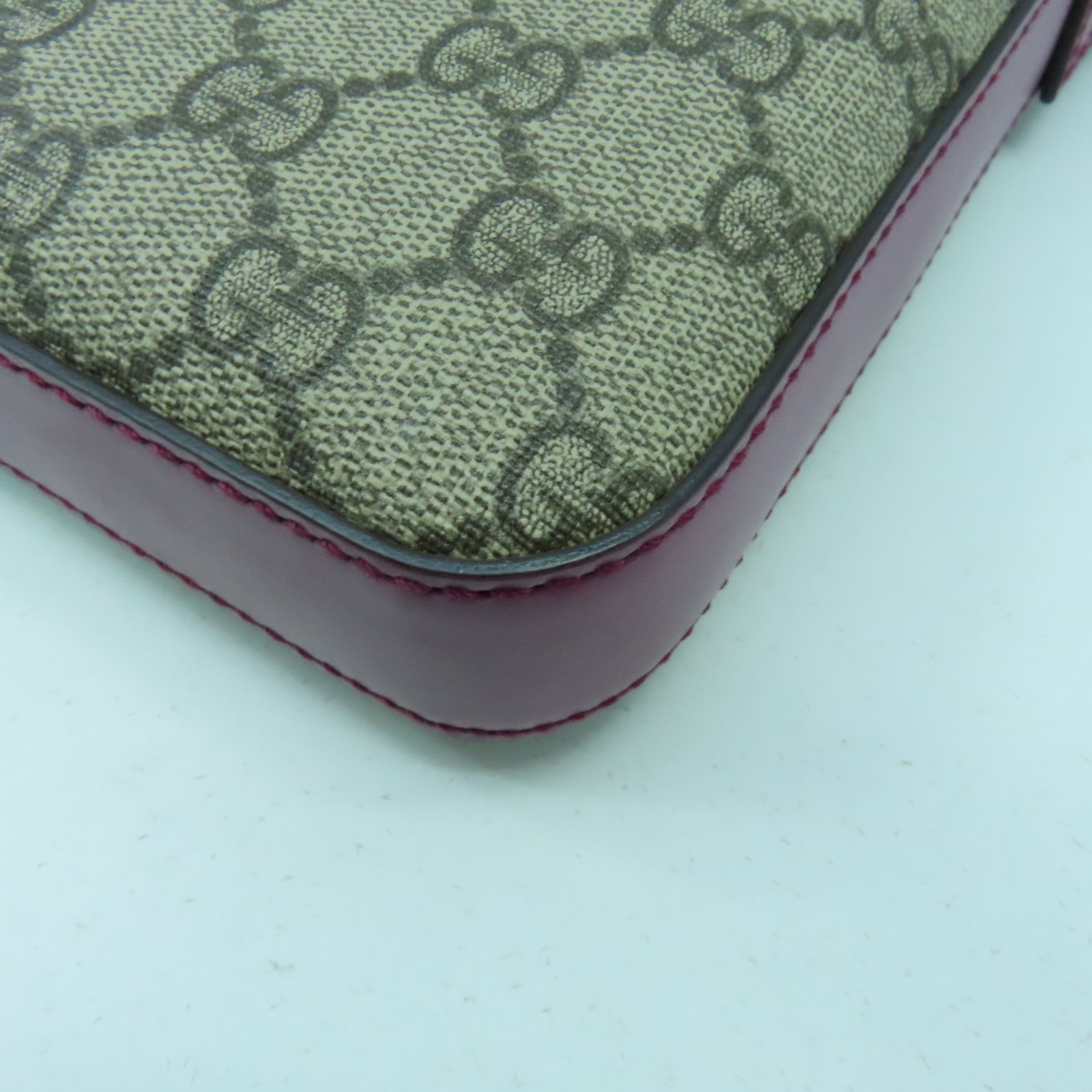 GUCCI 【激減優惠】塗層帆布/牛皮皮革Shoulder Bag金扣肩背袋啡色/紫色