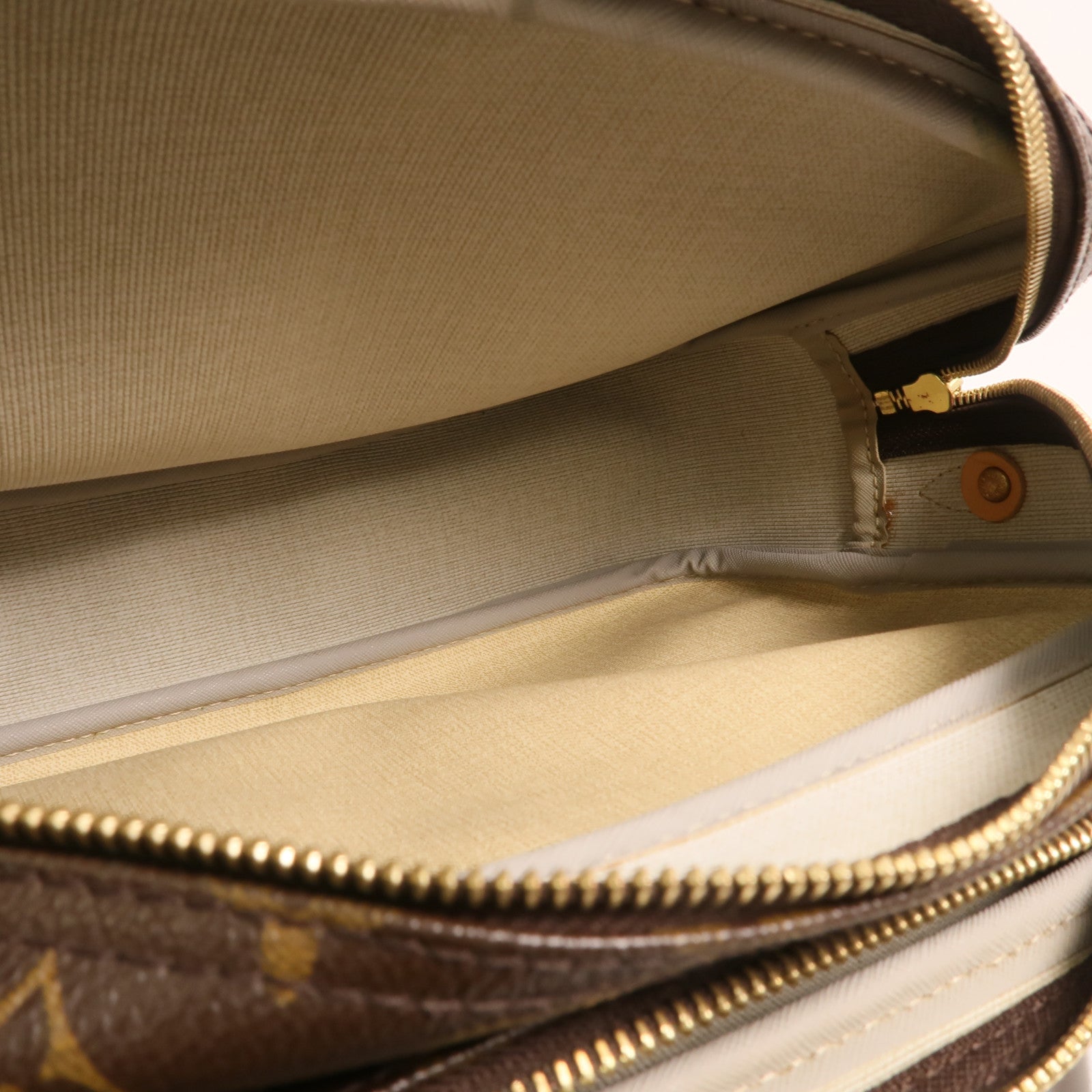 LOUIS VUITTON Monogram Reporter PM金扣肩背袋