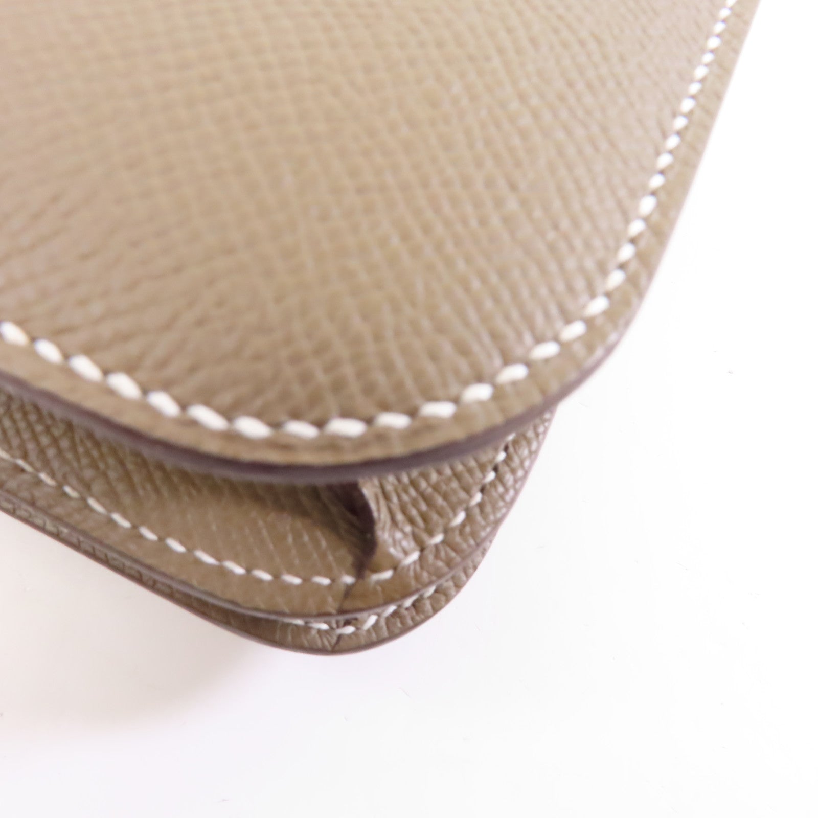 HERMES Epsom皮革Constance Mini金扣肩Etoupe背袋米灰色