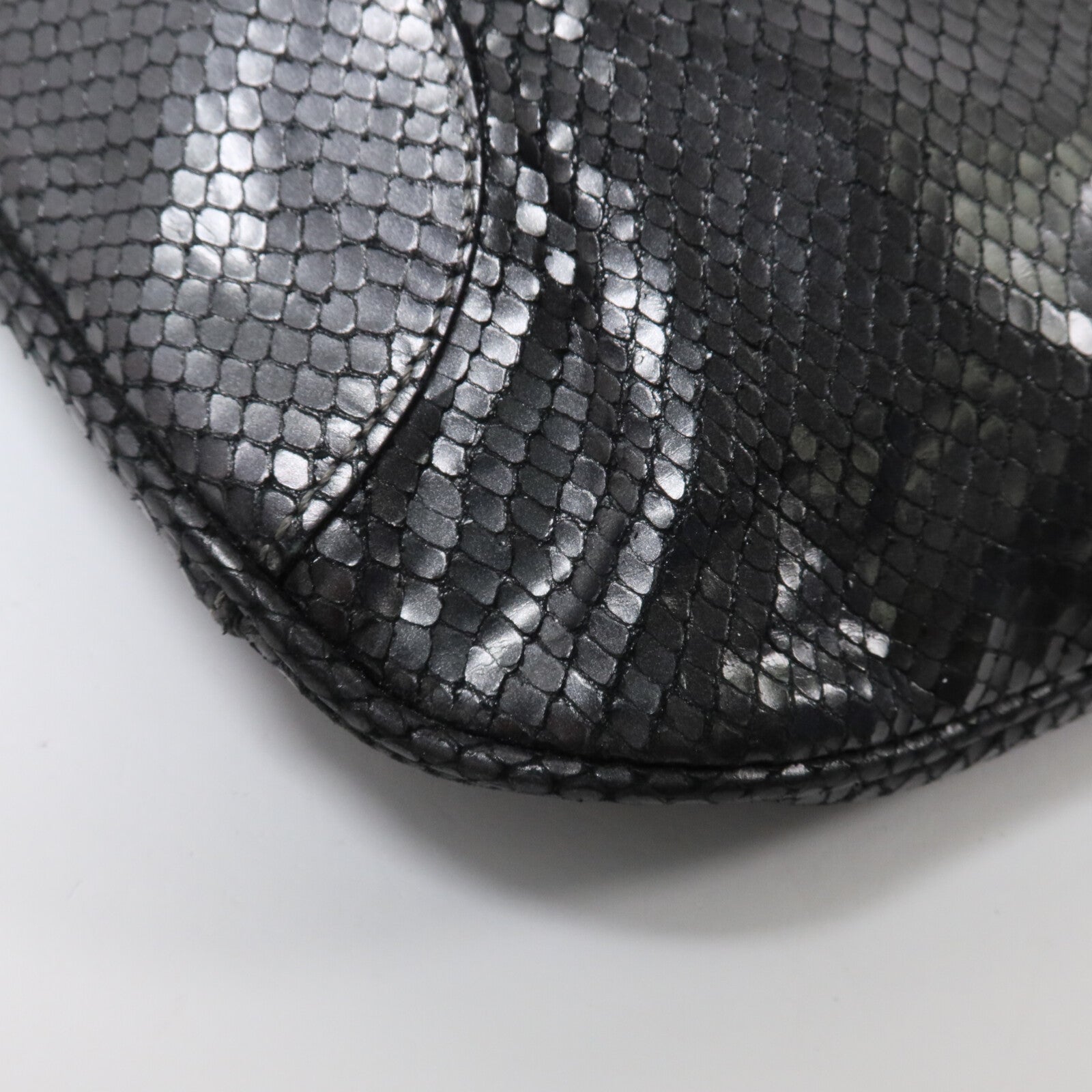 BURBERRY 蛇皮皮革Hobo Bag肩背袋