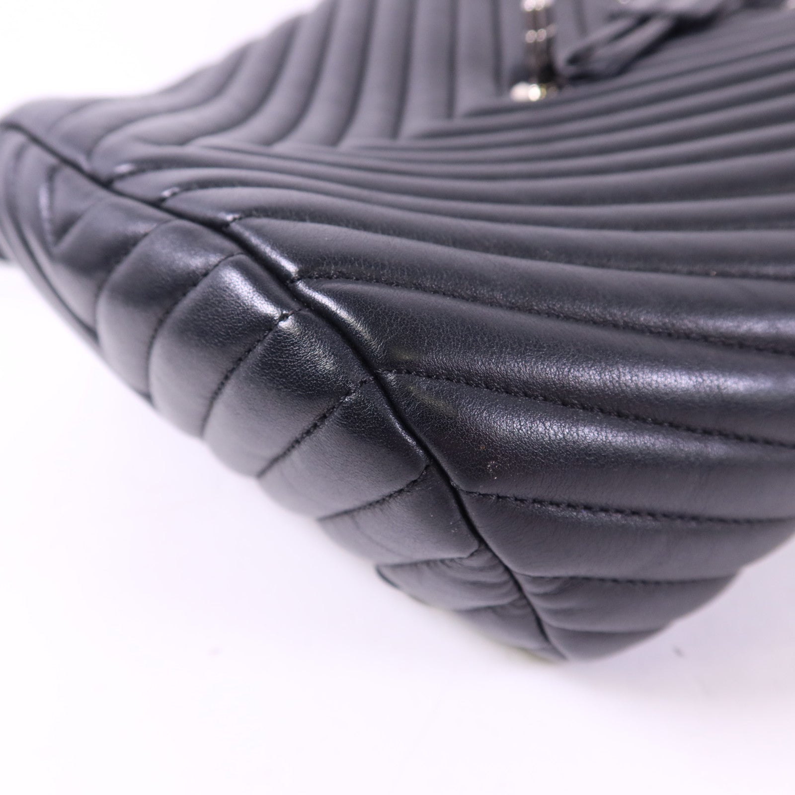 CHANEL 羊皮皮革Backpack銀扣背包