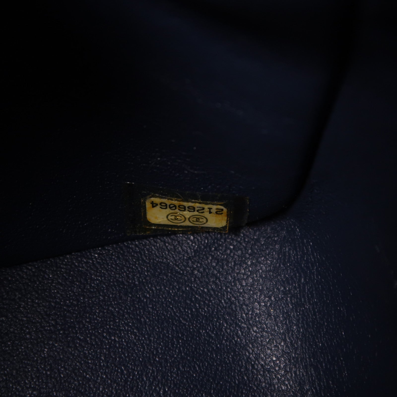 CHANEL 【激減優惠】漆皮皮革Shoulder Bag銀扣鏈帶肩背袋深藍色