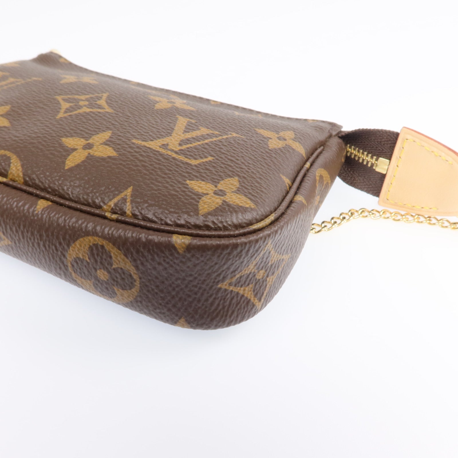 LOUIS VUITTON Monogram Mini Pochette Accessoires金扣手挽袋