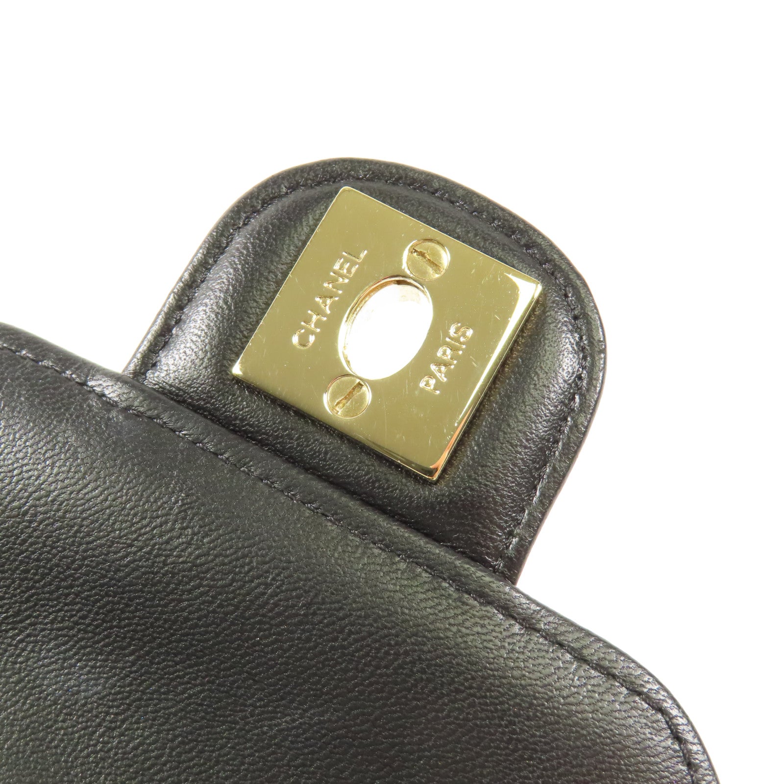 CHANEL 牛皮皮革Chain Shoulder金扣鏈帶肩背袋