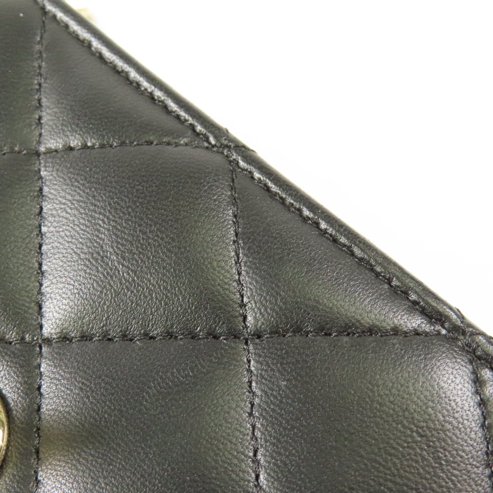 CHANEL 牛皮皮革Chain Shoulder金扣鏈帶肩背袋