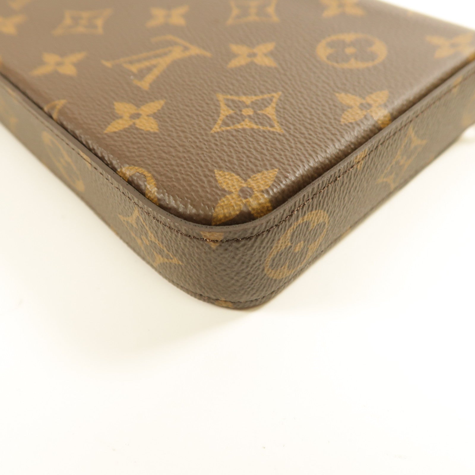 LOUIS VUITTON Monogram Felicie Pochette金扣鏈帶肩背袋
