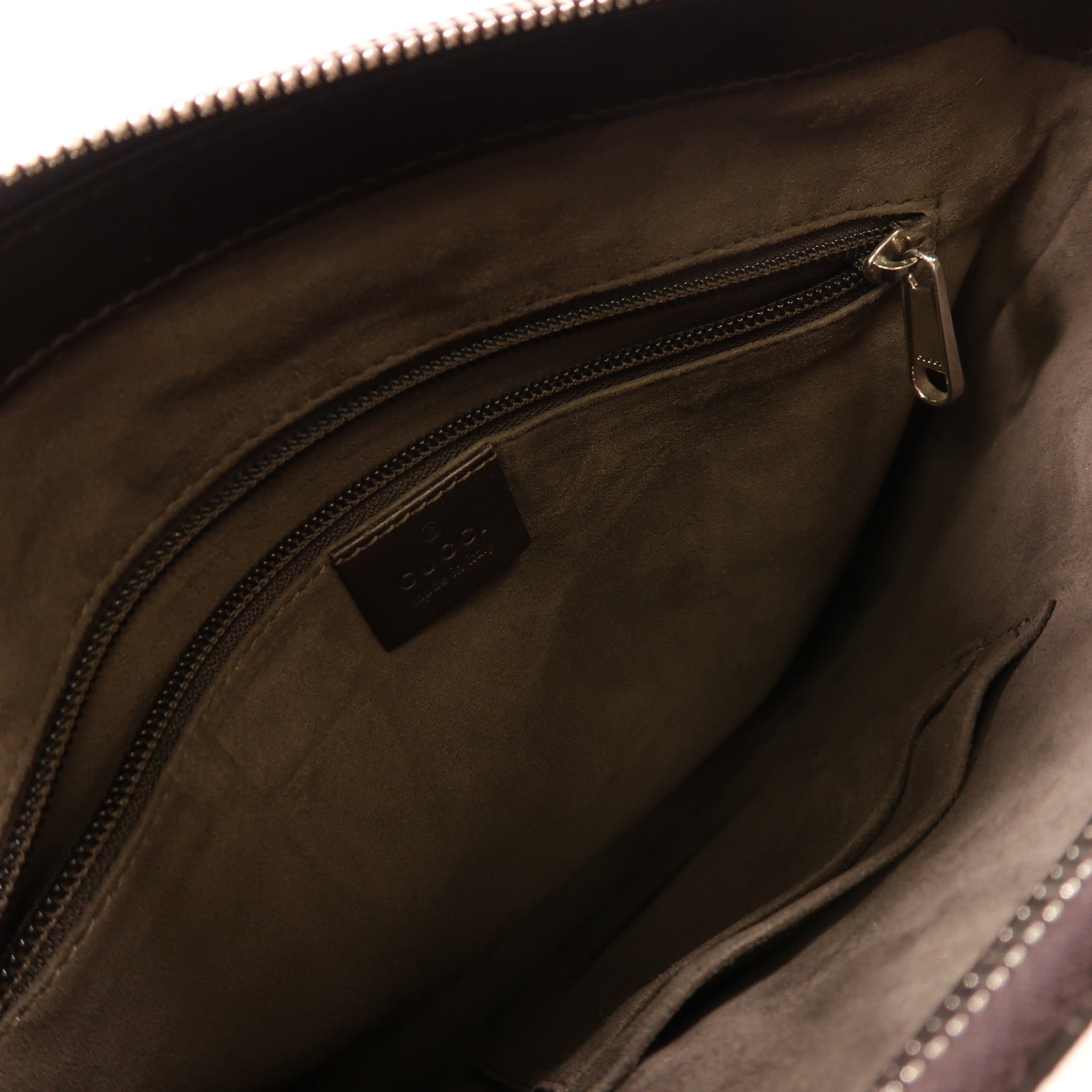 GUCCI 塗層帆布Gucci Signature銀扣肩背袋