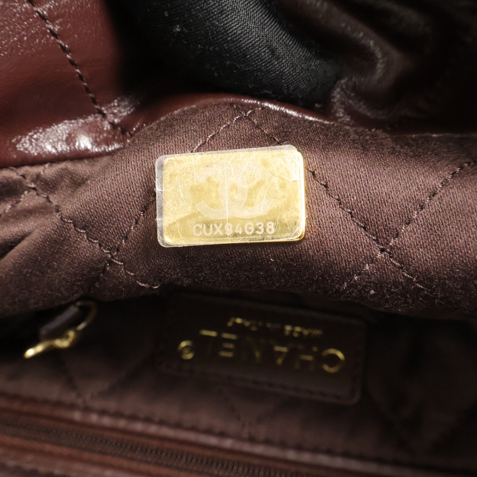CHANEL 牛皮皮革Chanel 22 Small鏈帶肩背袋