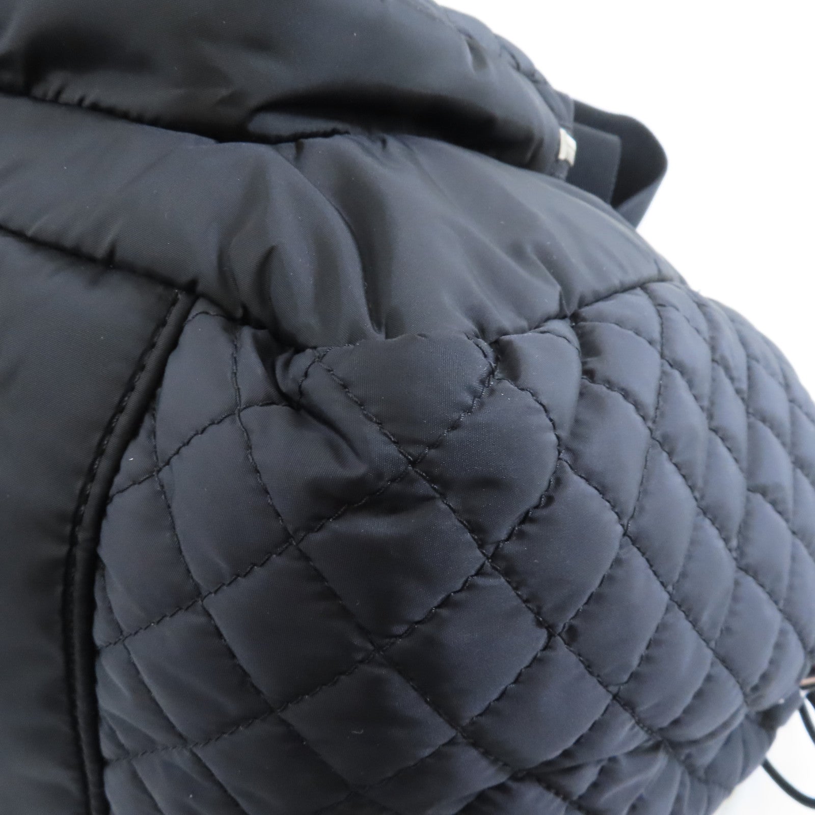 MONCLER 尼龍Shoulder Bag銀扣肩背袋黑色