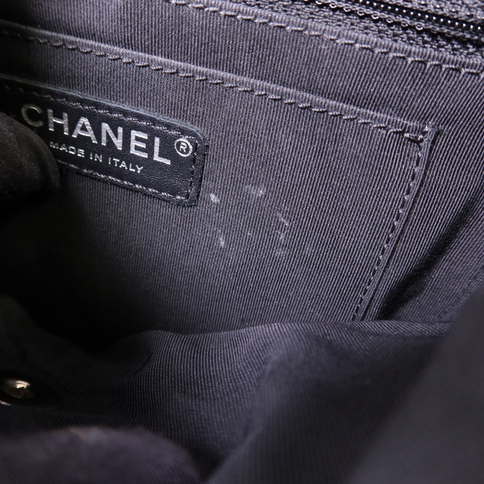 CHANEL 羊皮皮革Backpack銀扣背包