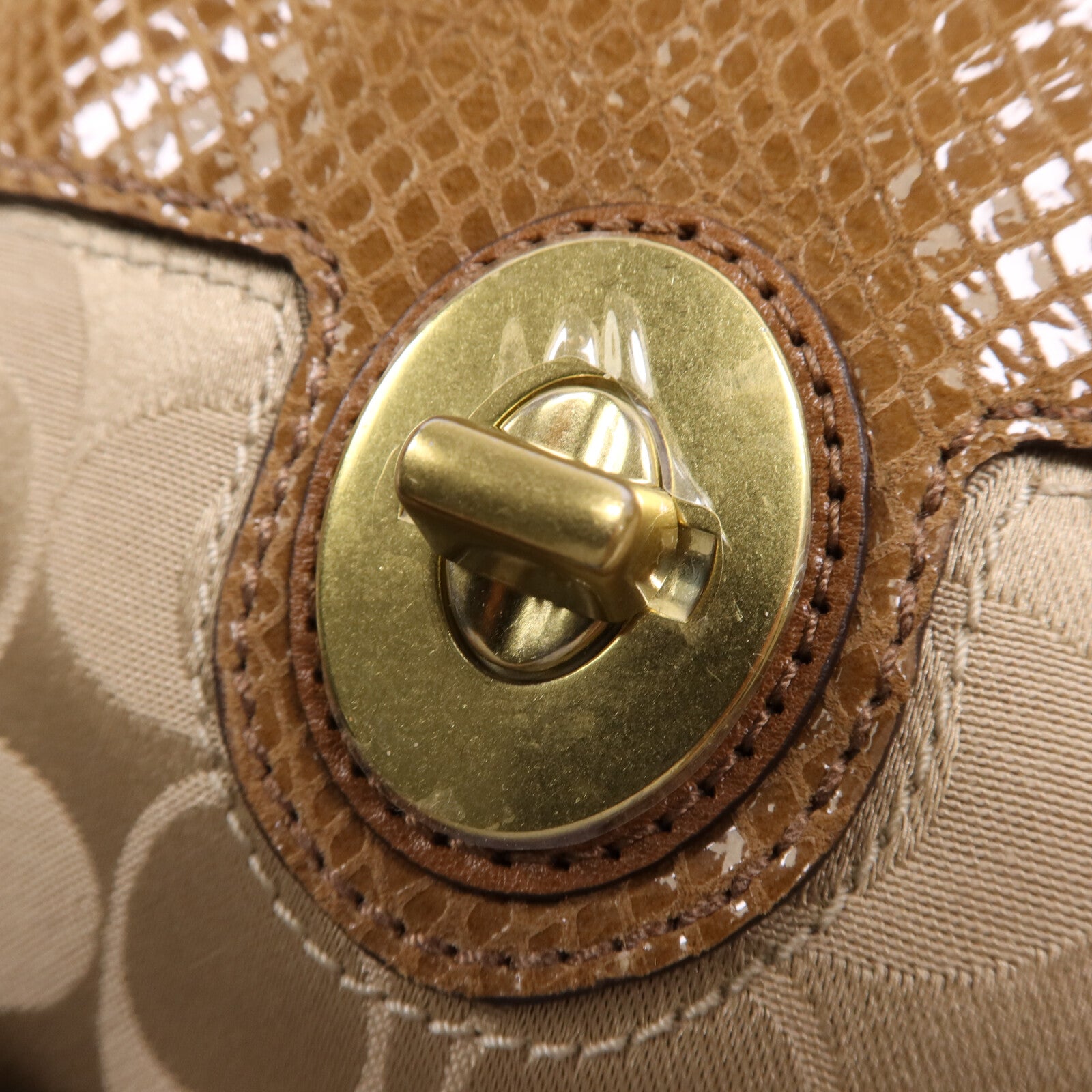 COACH 帆布Shoulder Bag金扣肩背袋