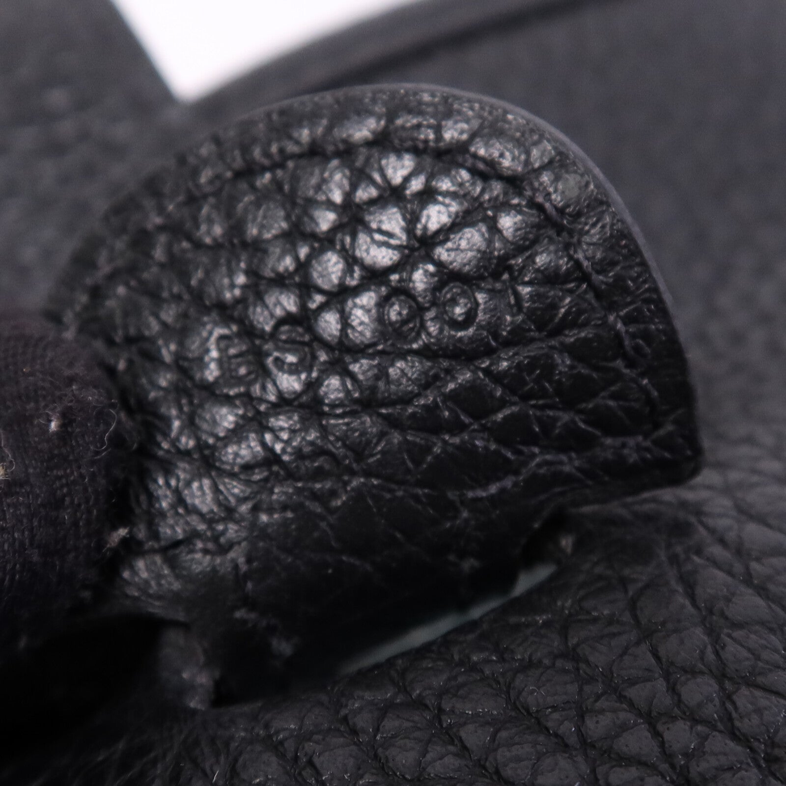 HERMES Clemence皮革Evelyne PM金扣肩背袋Noir