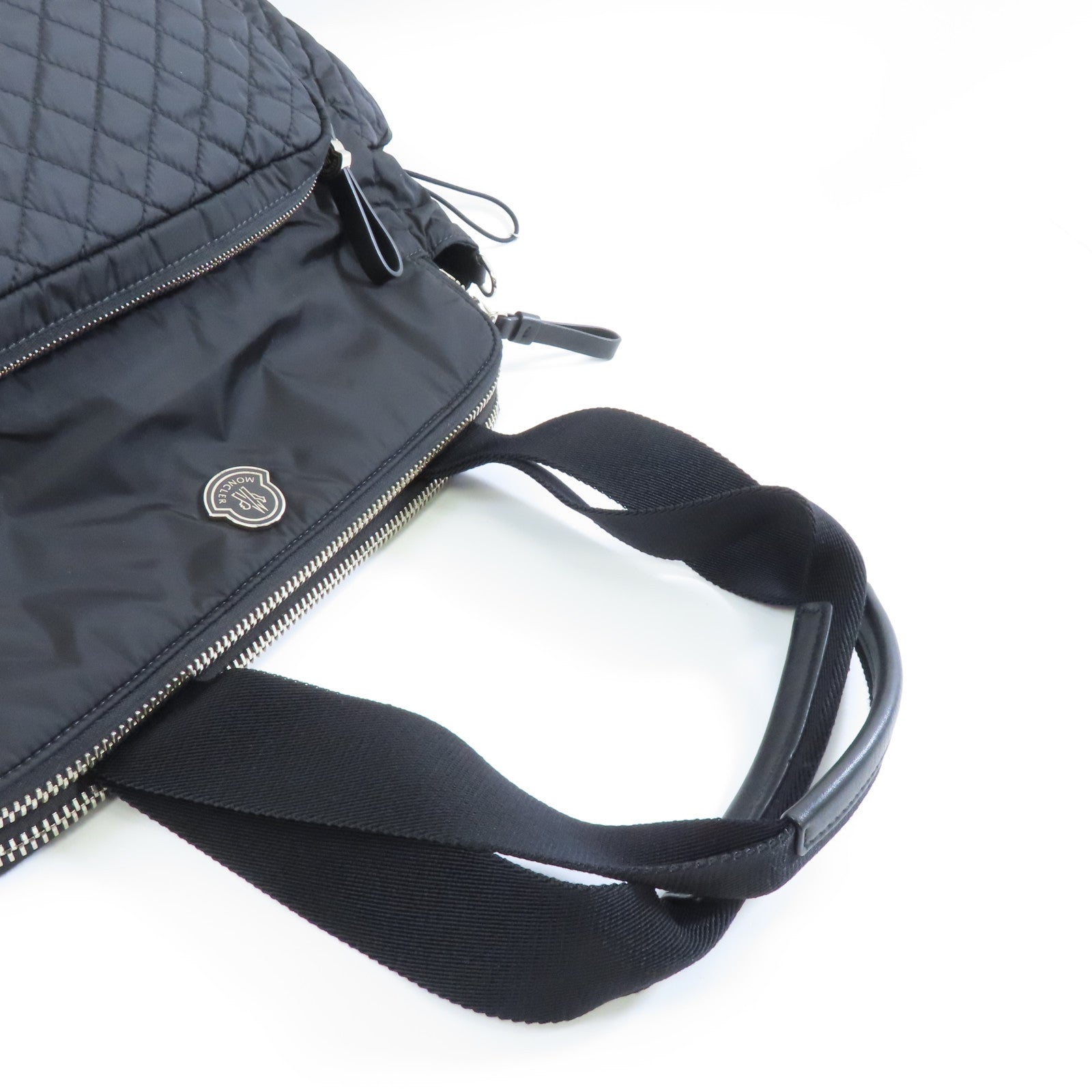 MONCLER 尼龍Shoulder Bag銀扣肩背袋黑色