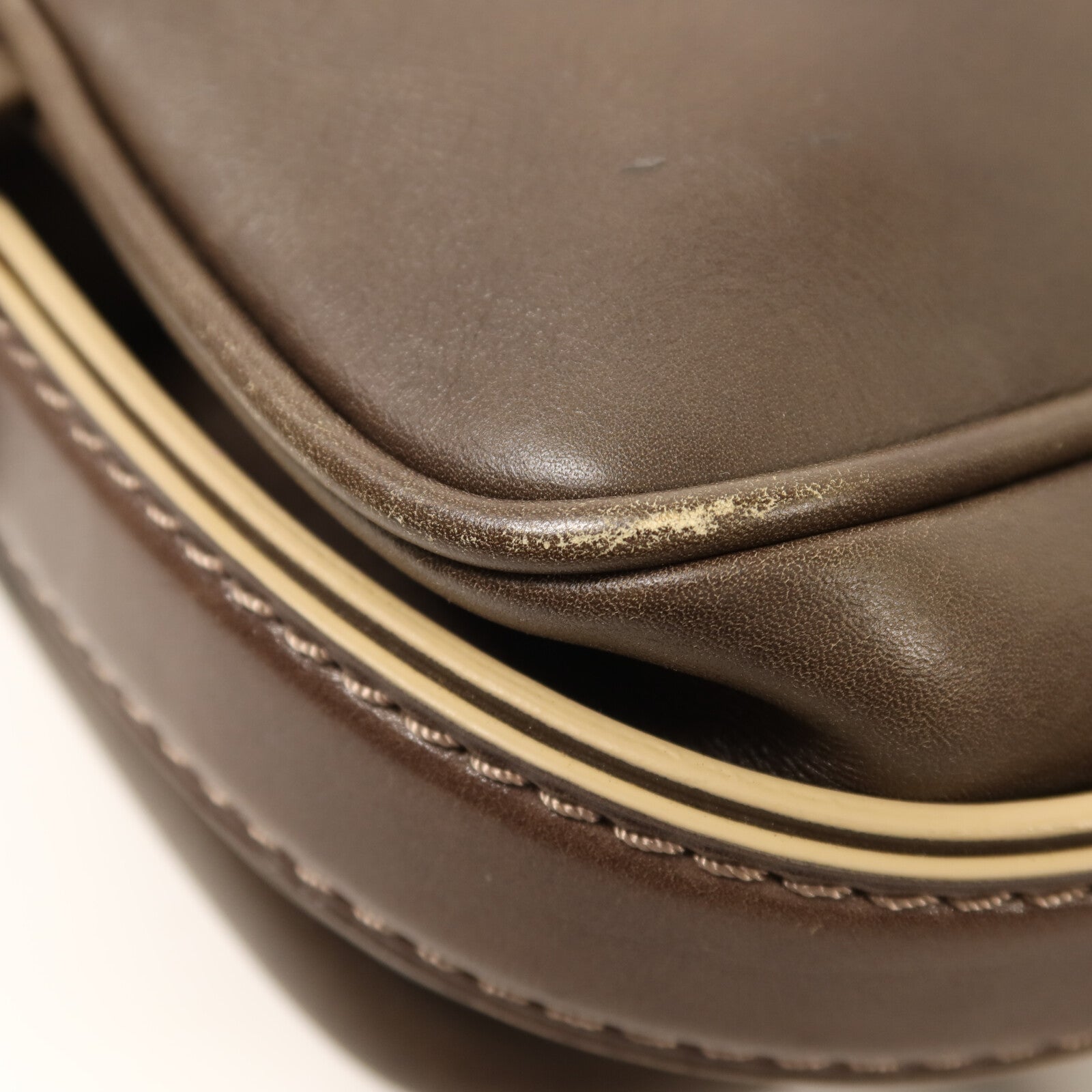 LOUIS VUITTON 【激減優惠】Bequia皮革Trotter GM金扣肩背袋