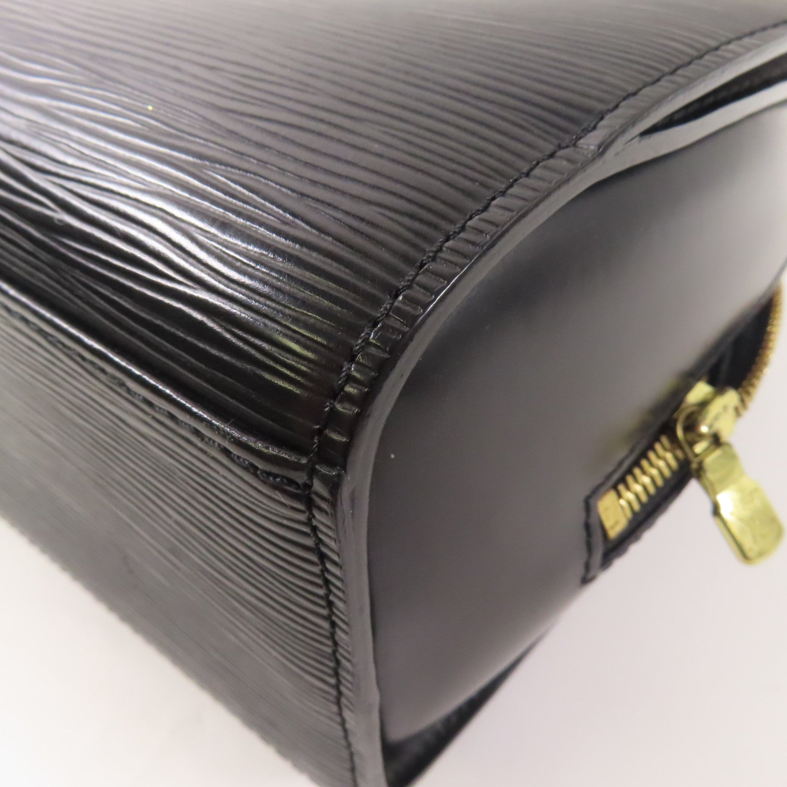 LOUIS VUITTON Epi Pont Neuf金扣手挽袋