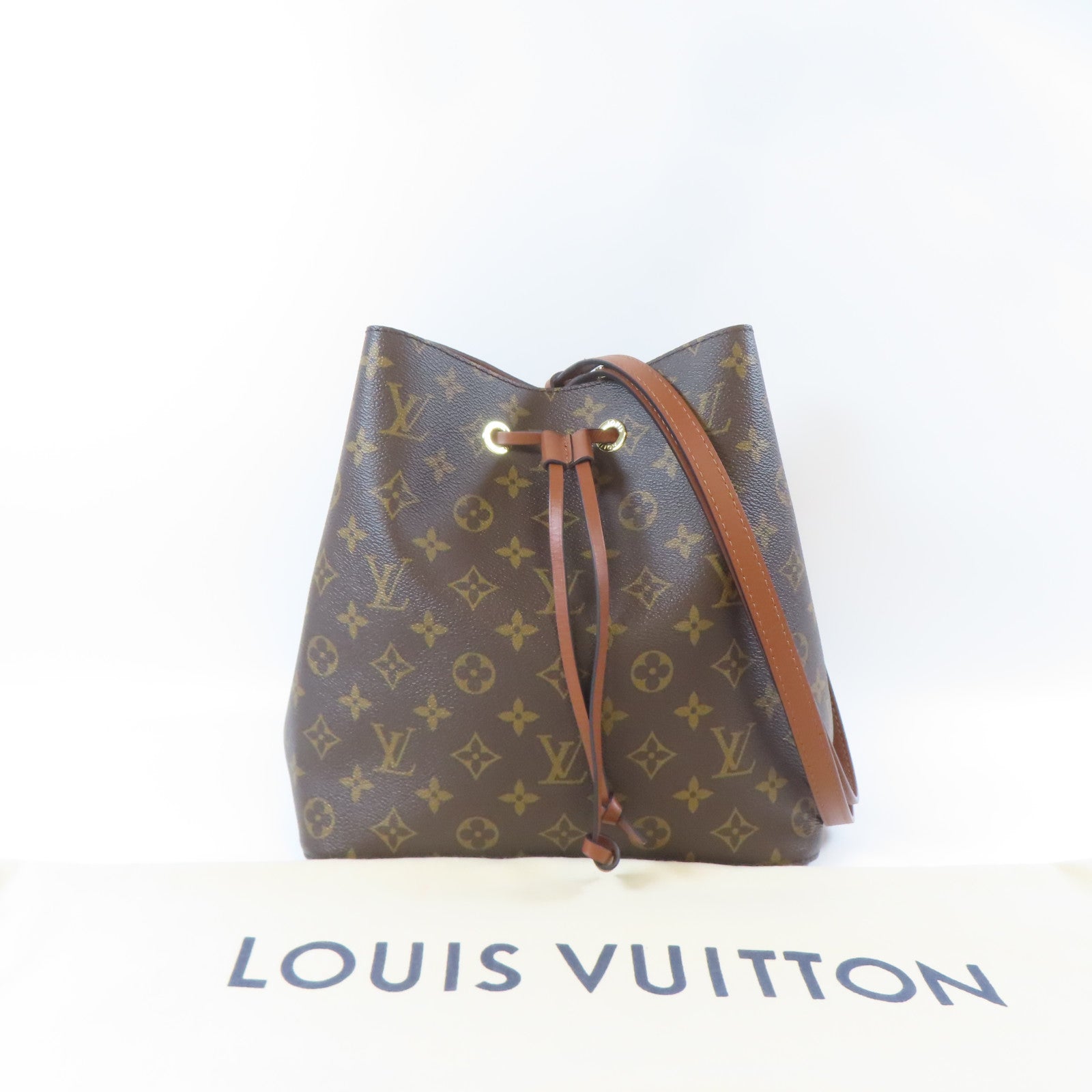 LOUIS VUITTON Monogram Neo Noe MM金扣肩背袋啡色