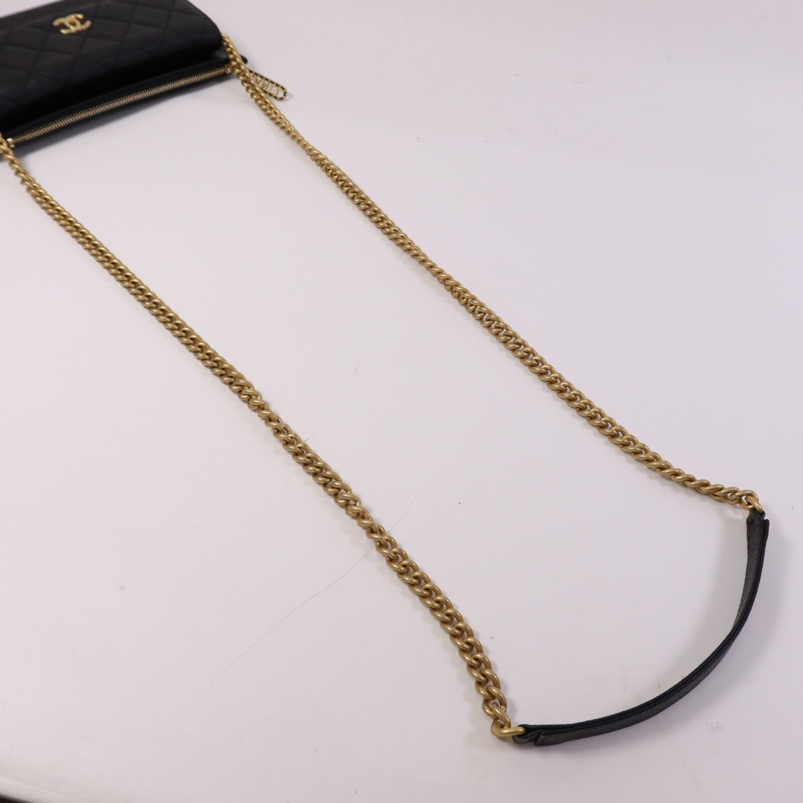 CHANEL 牛皮皮革Chain Shoulder Bag金扣鏈帶肩背袋