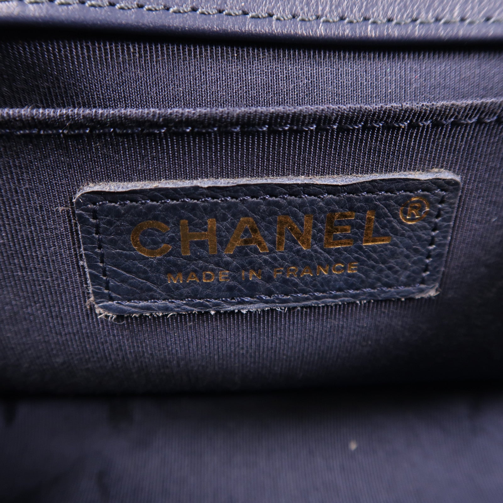 CHANEL 羊皮皮革Boy 20金扣鏈帶肩背袋藍色