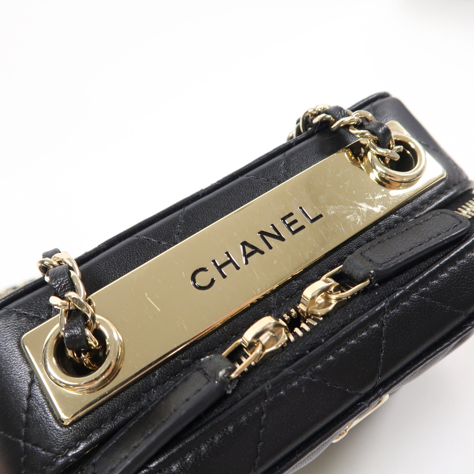 CHANEL 羊皮皮革Chain Shoulder金扣鏈帶肩背袋