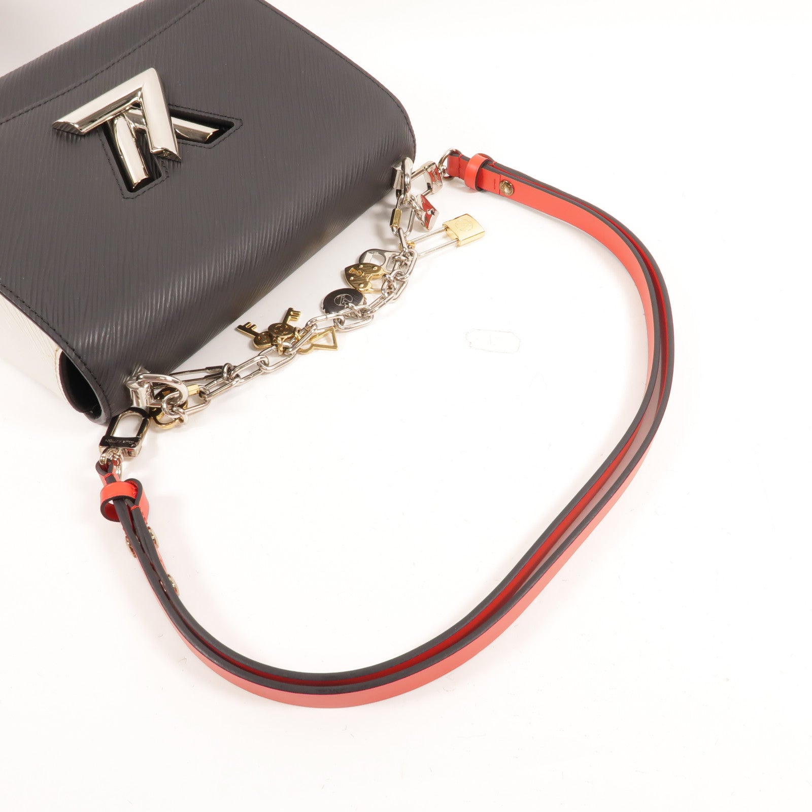 LOUIS VUITTON Epi Love Lock Charm Twist鏈帶手挽肩背兩用袋