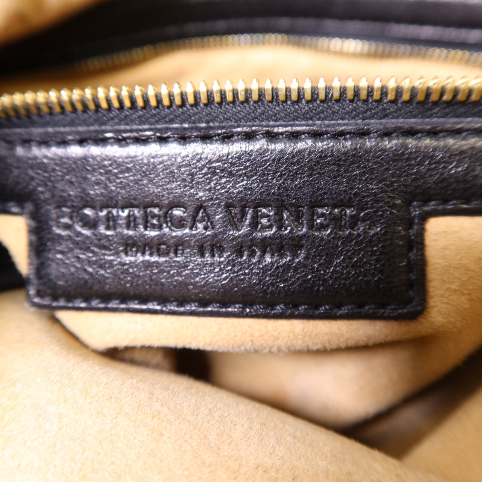 BOTTEGA VENETA 羊皮皮革Shoulder Bag金扣肩背袋