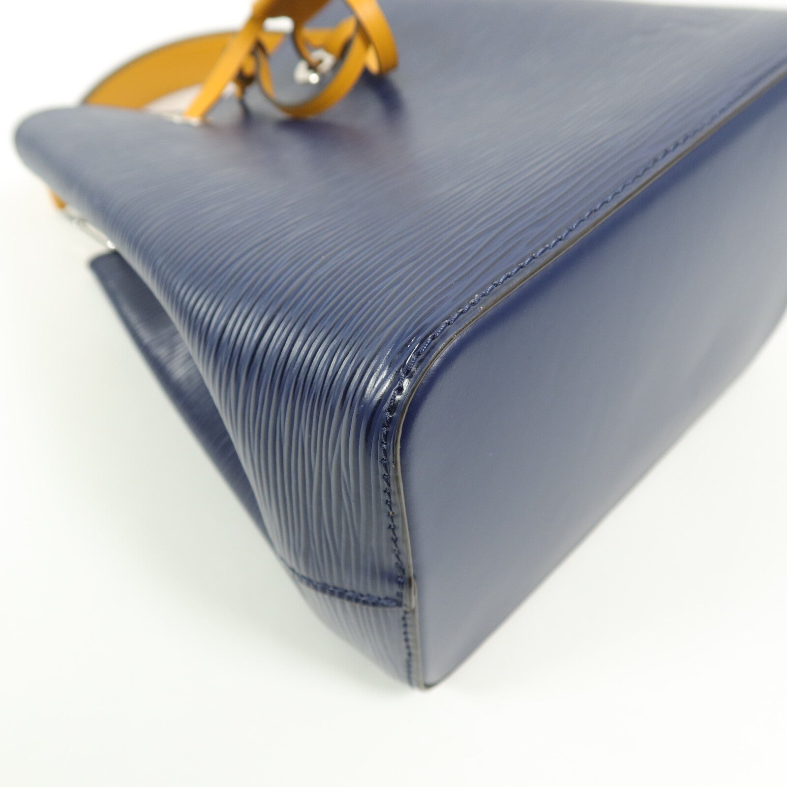 LOUIS VUITTON Epi Neo Noe BB手挽肩背兩用袋