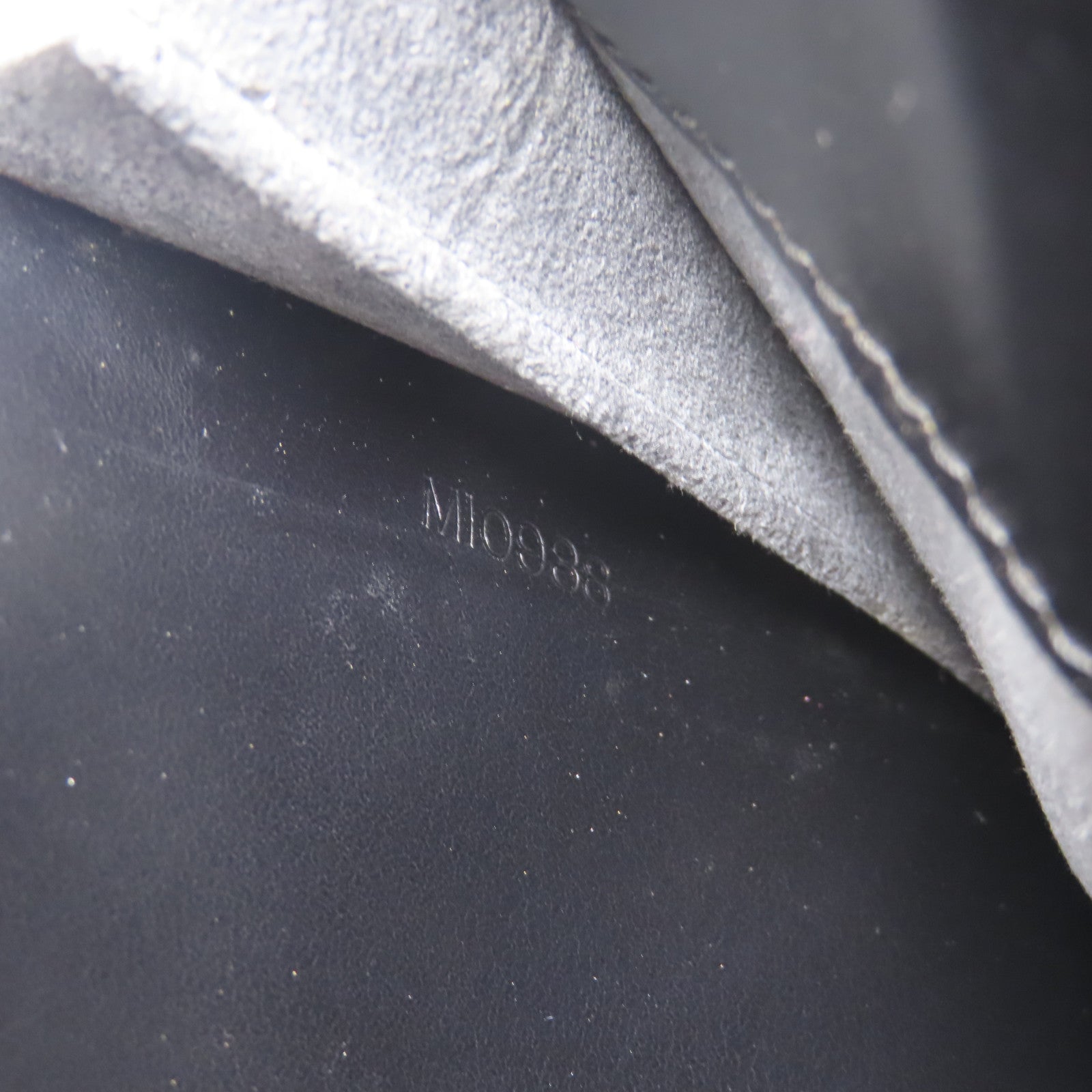 LOUIS VUITTON Epi Pont Neuf金扣手挽袋