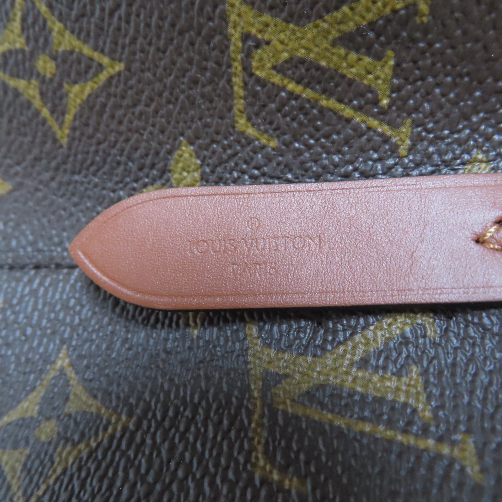 LOUIS VUITTON Monogram Neo Noe MM金扣肩背袋啡色