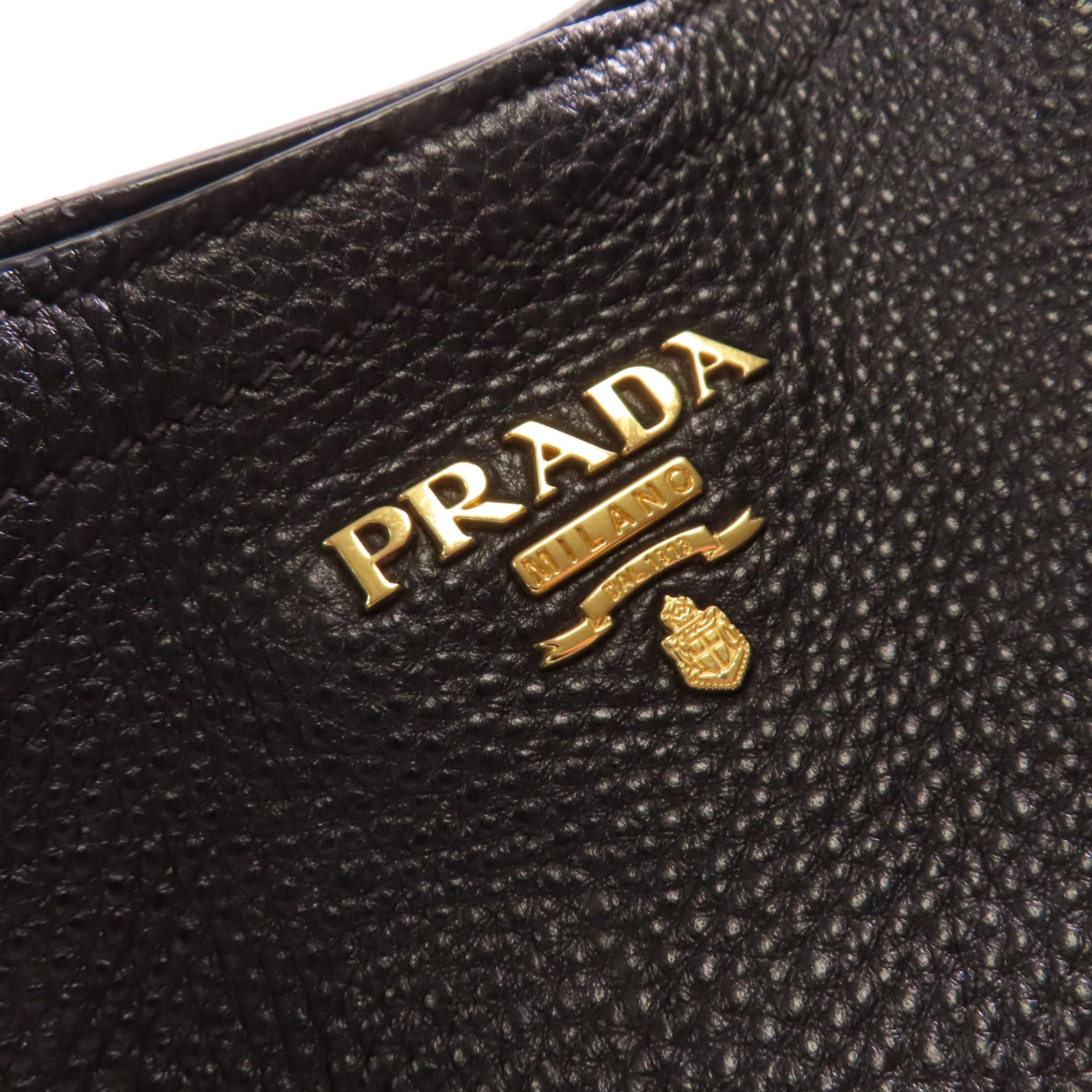 PRADA 牛皮皮革Handbag/Shoulder Bag金扣肩背袋/手挽袋