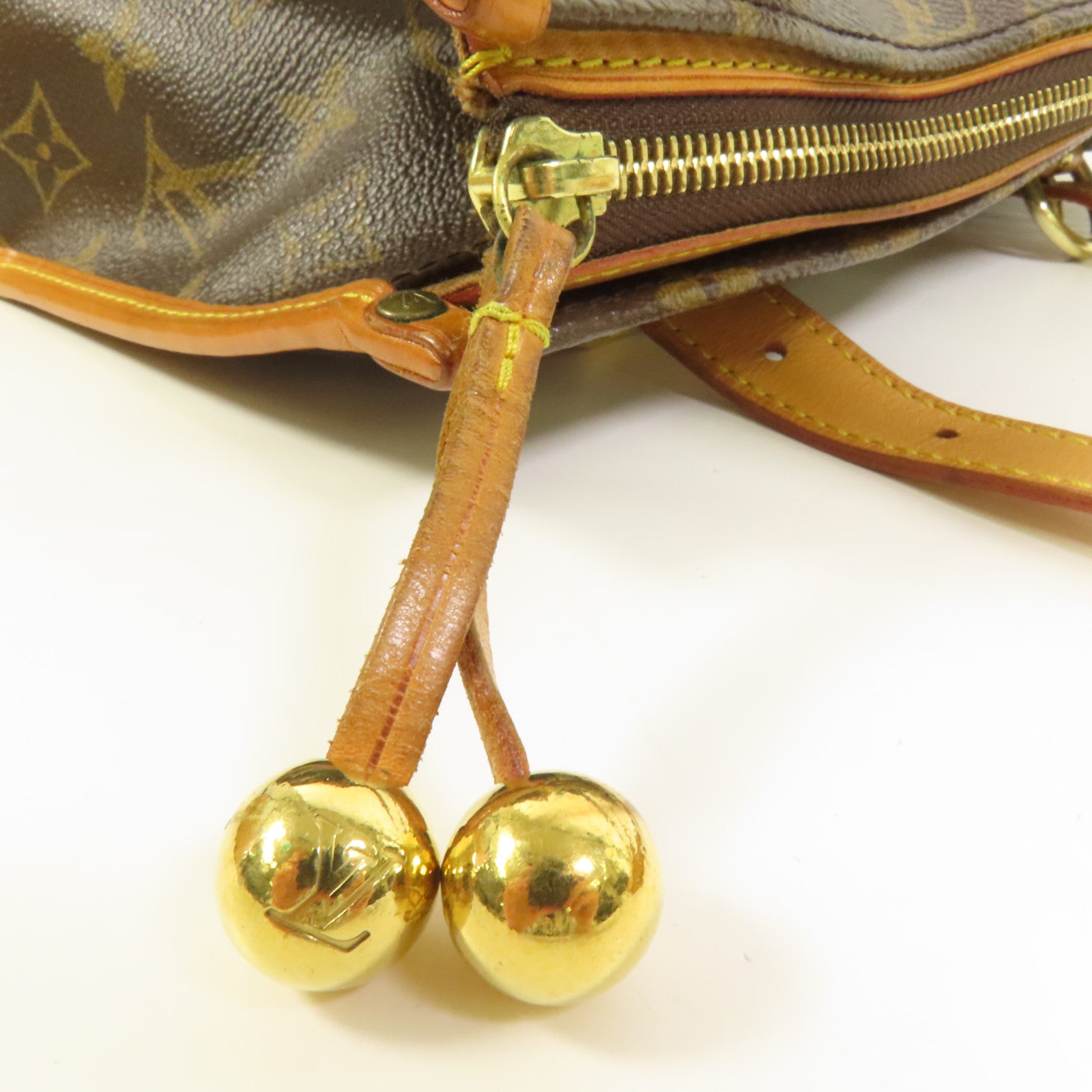 LOUIS VUITTON Monogram Popincourt Haut金扣肩背袋