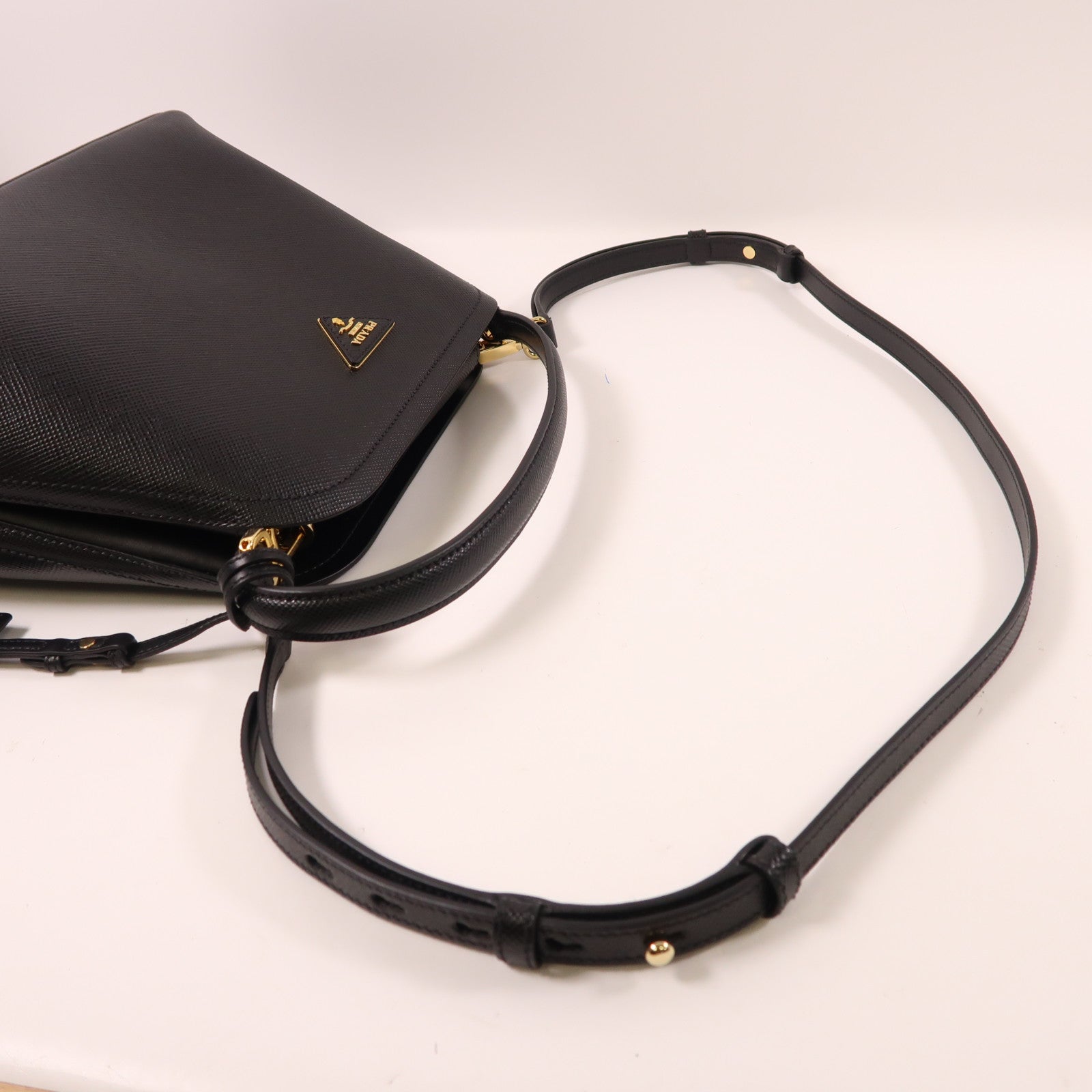 PRADA【激減優惠】 牛皮皮革2 Way Shoulder金扣手挽肩背兩用袋