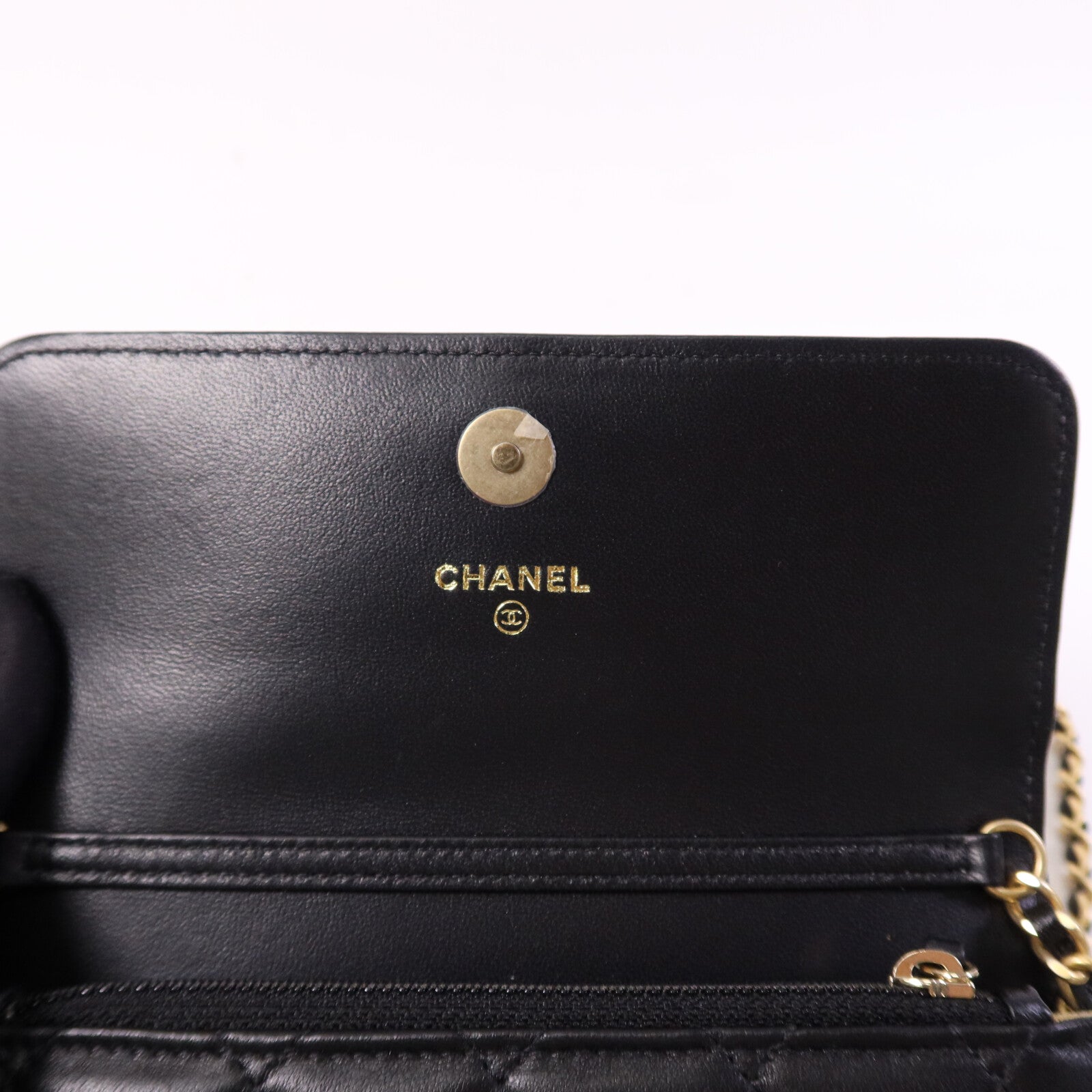 CHANEL 【激減優惠】羊皮皮革WOC Wallet On Chain金扣鏈帶肩背袋