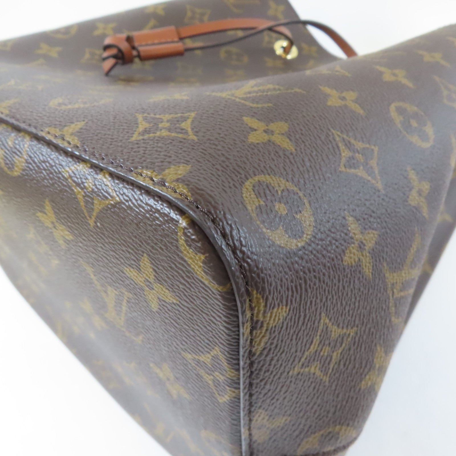 LOUIS VUITTON Monogram Neo Noe MM金扣肩背袋啡色