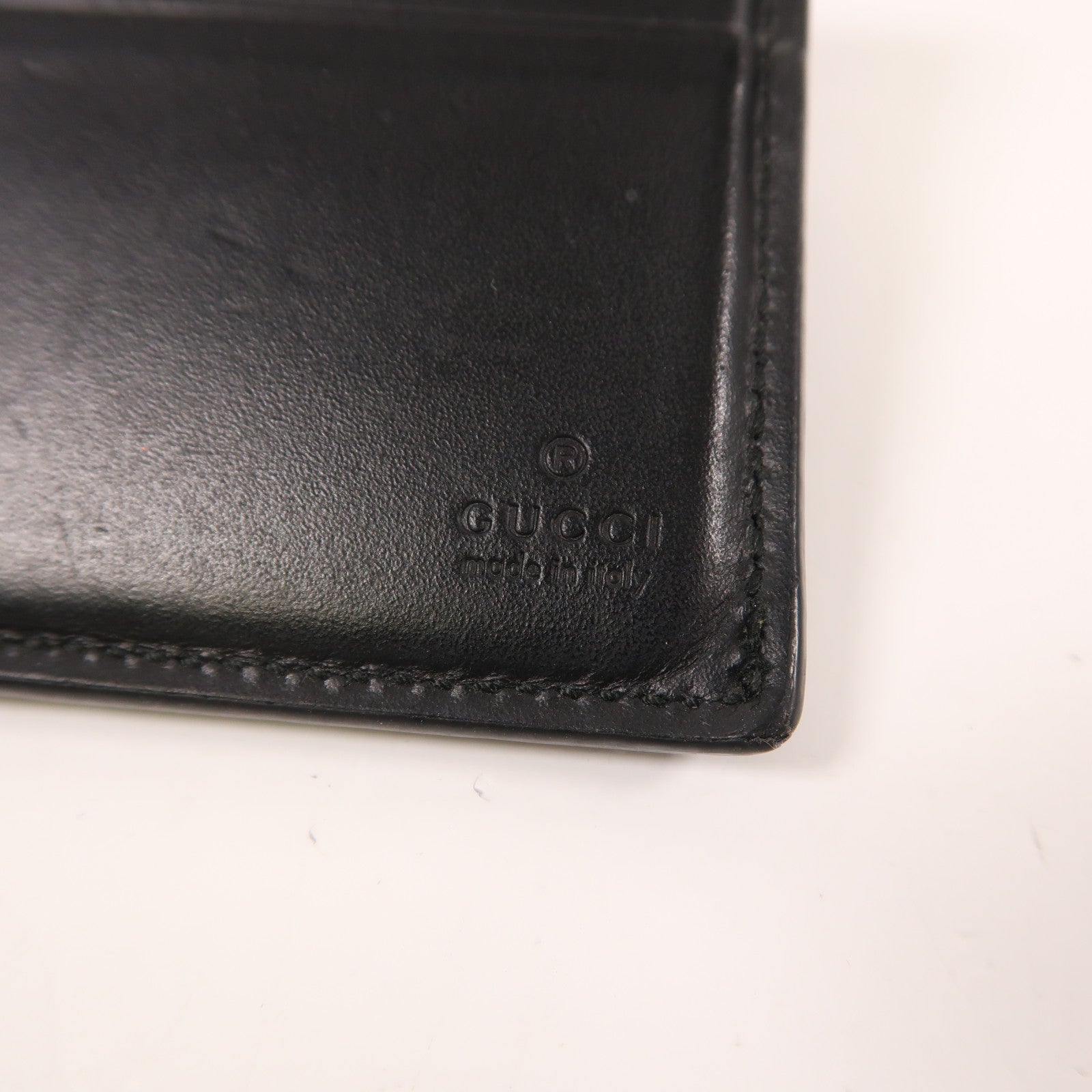 GUCCI 【激減優惠】牛皮皮革Signature Wallet錢包