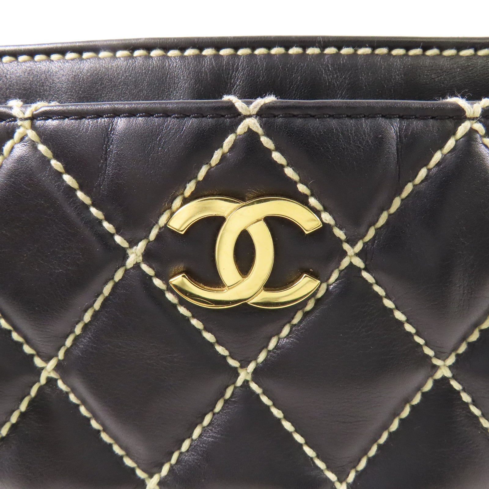 CHANEL 牛皮皮革Shoulder Bag金扣肩背袋