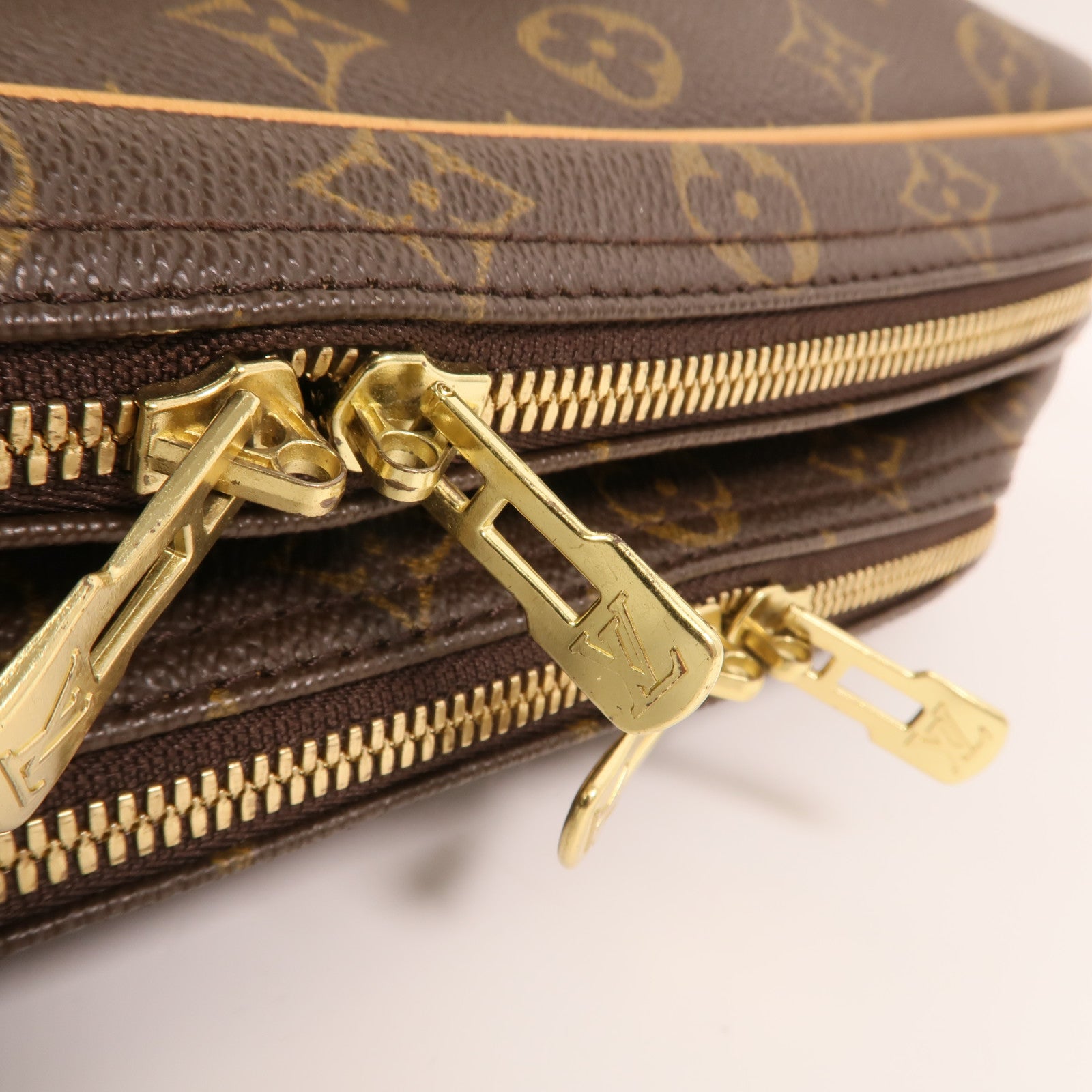 LOUIS VUITTON Monogram Reporter GM金扣肩背袋