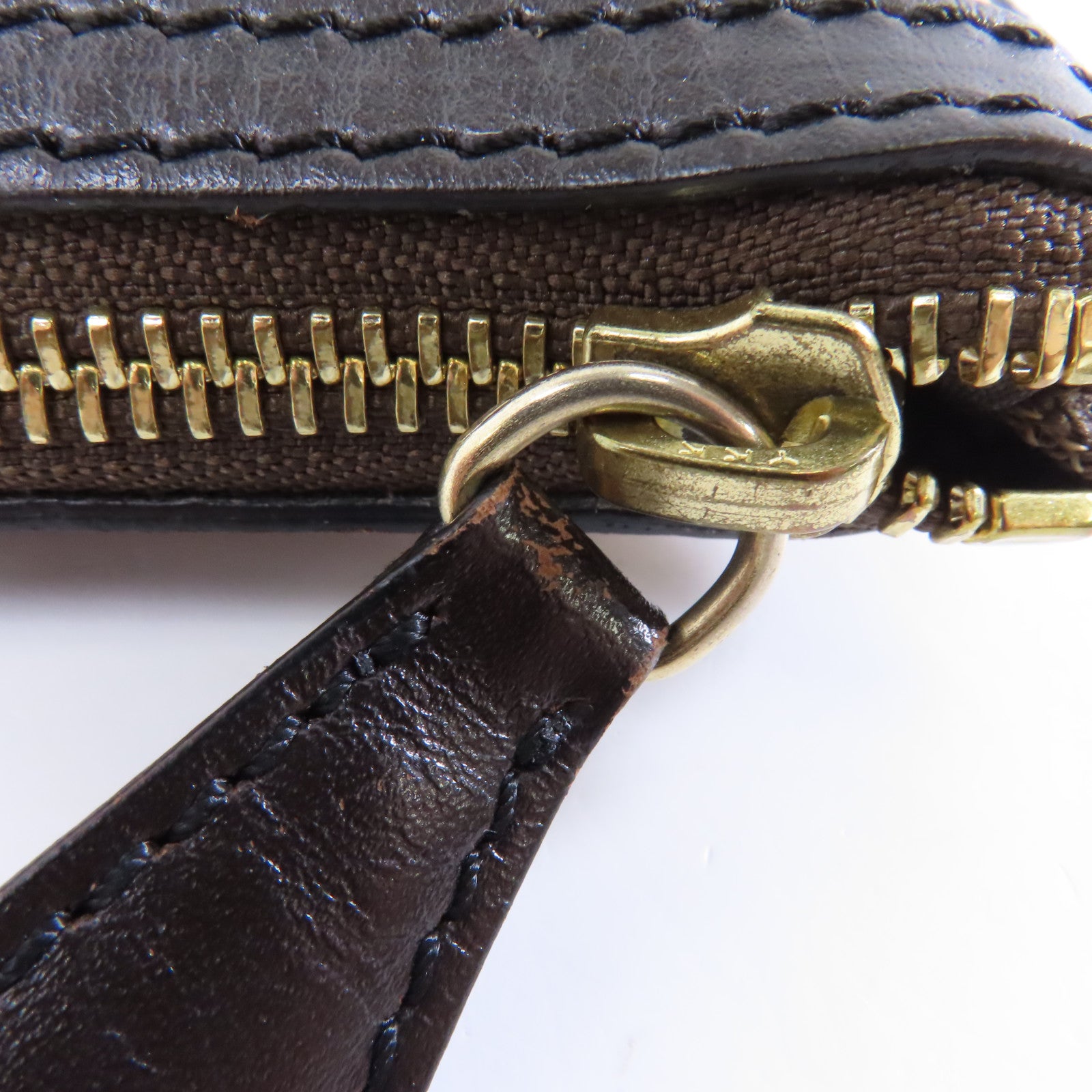BURBERRY 塗層帆布Shoulder Bag金扣肩背袋啡色