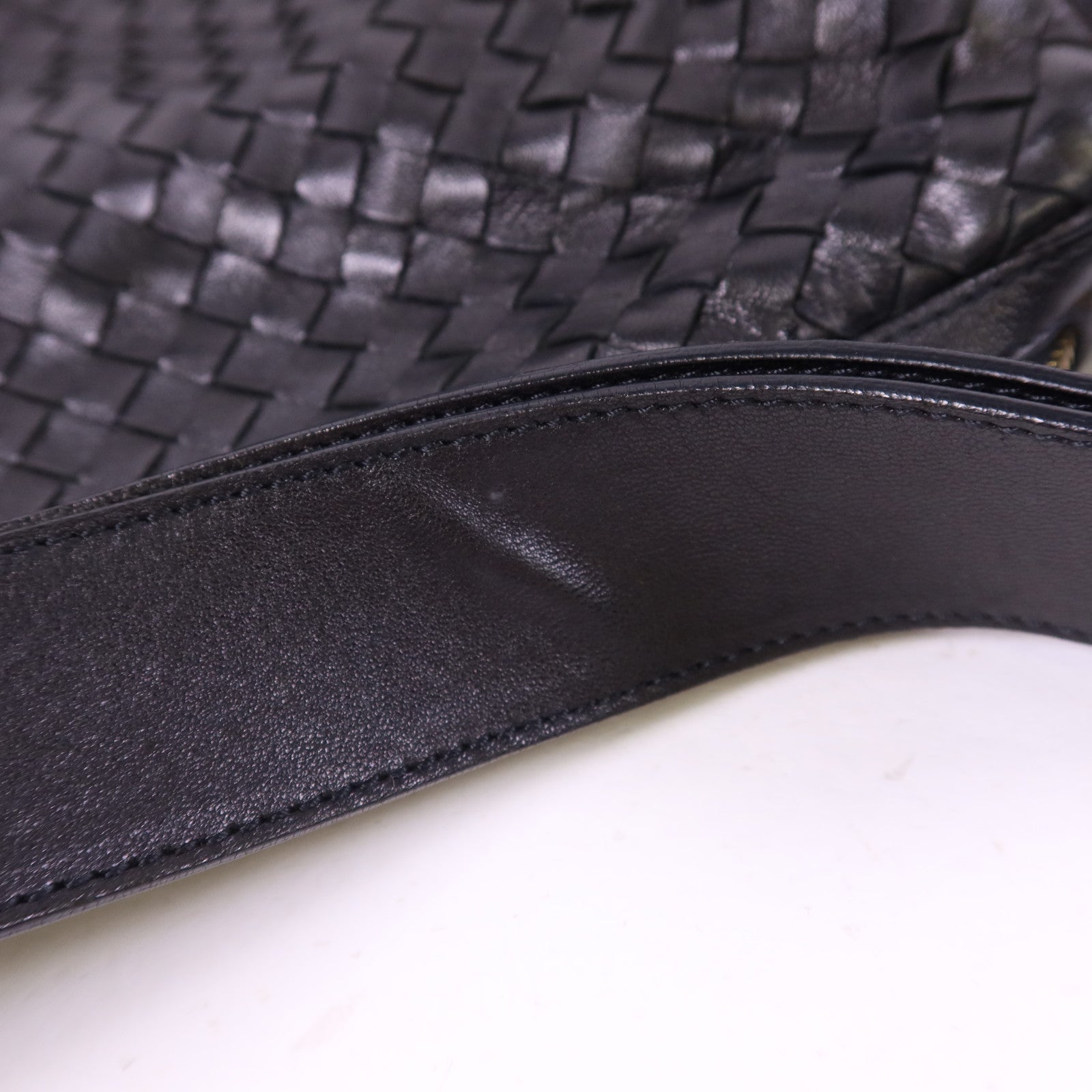 BOTTEGA VENETA 羊皮皮革Shoulder Bag金扣肩背袋