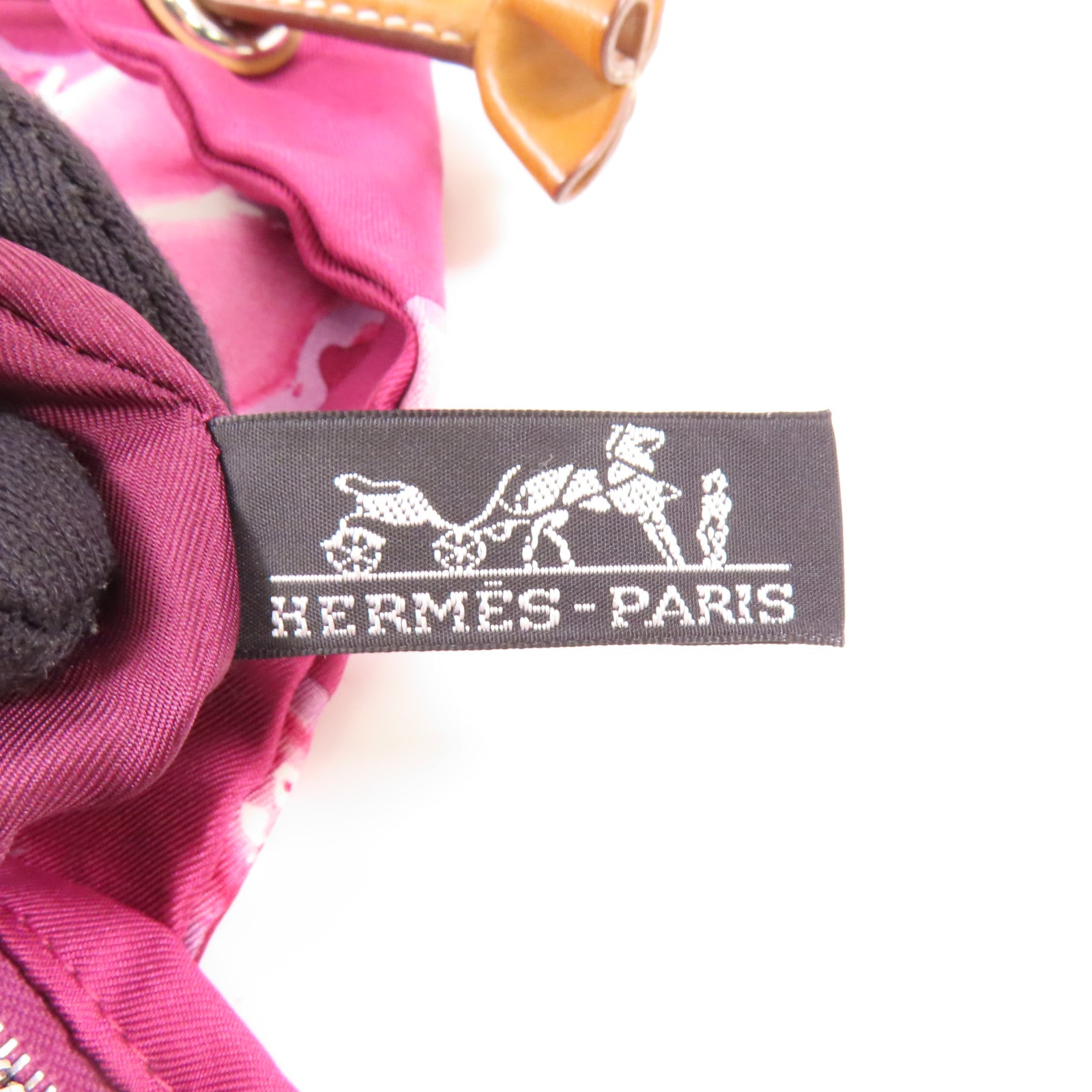 HERMES【激減優惠】 絲質Silkycity銀扣肩背袋