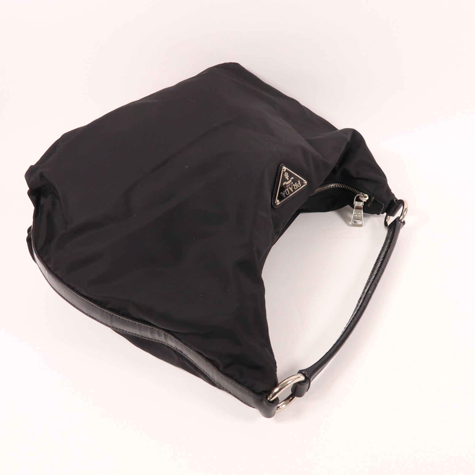 PRADA 尼龍Shoulder Bag銀扣肩背袋黑色