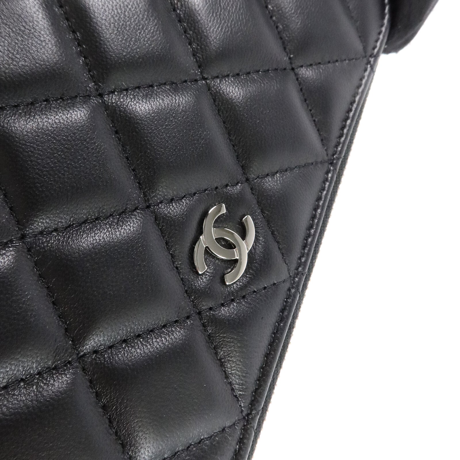 CHANEL 羊皮皮革Classic Double Zip Cluth鏈帶肩背袋