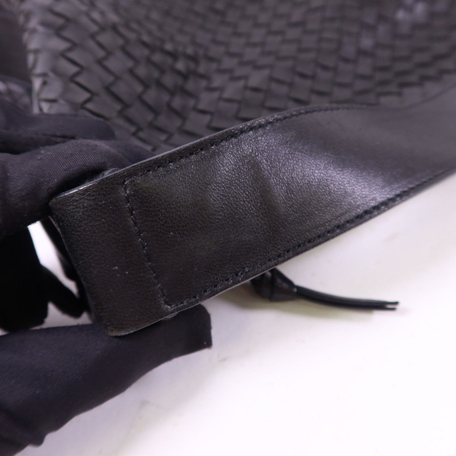 BOTTEGA VENETA 羊皮皮革Shoulder Bag金扣肩背袋