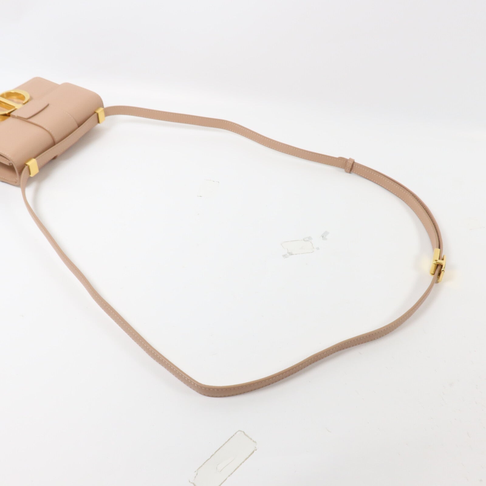 Dior 牛皮皮革30 Montaigne Micro肩背袋