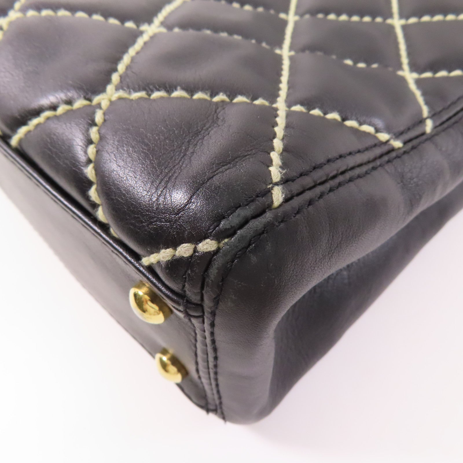 CHANEL 牛皮皮革Shoulder Bag金扣肩背袋