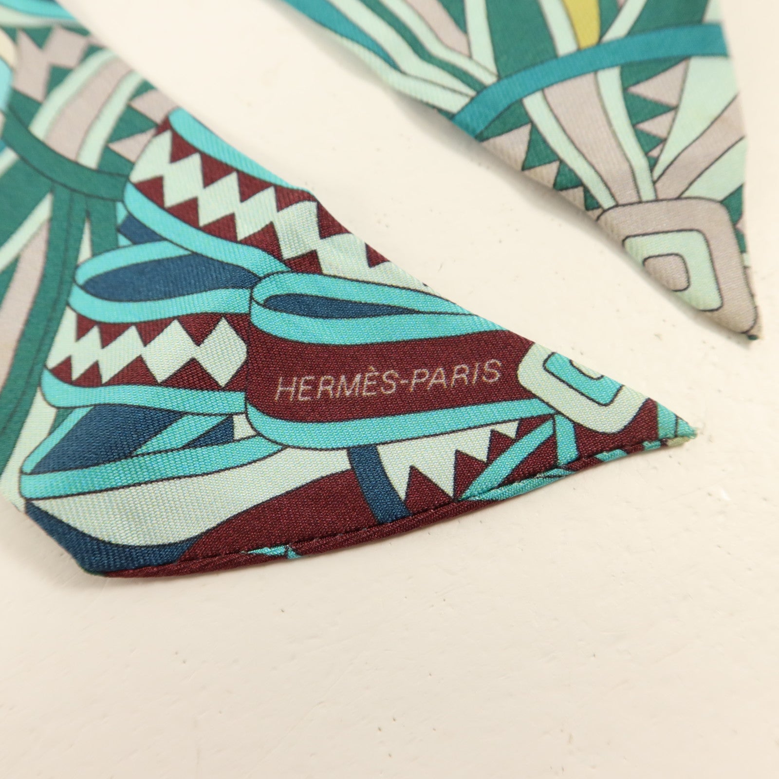 HERMES 絲質Twilly絲巾