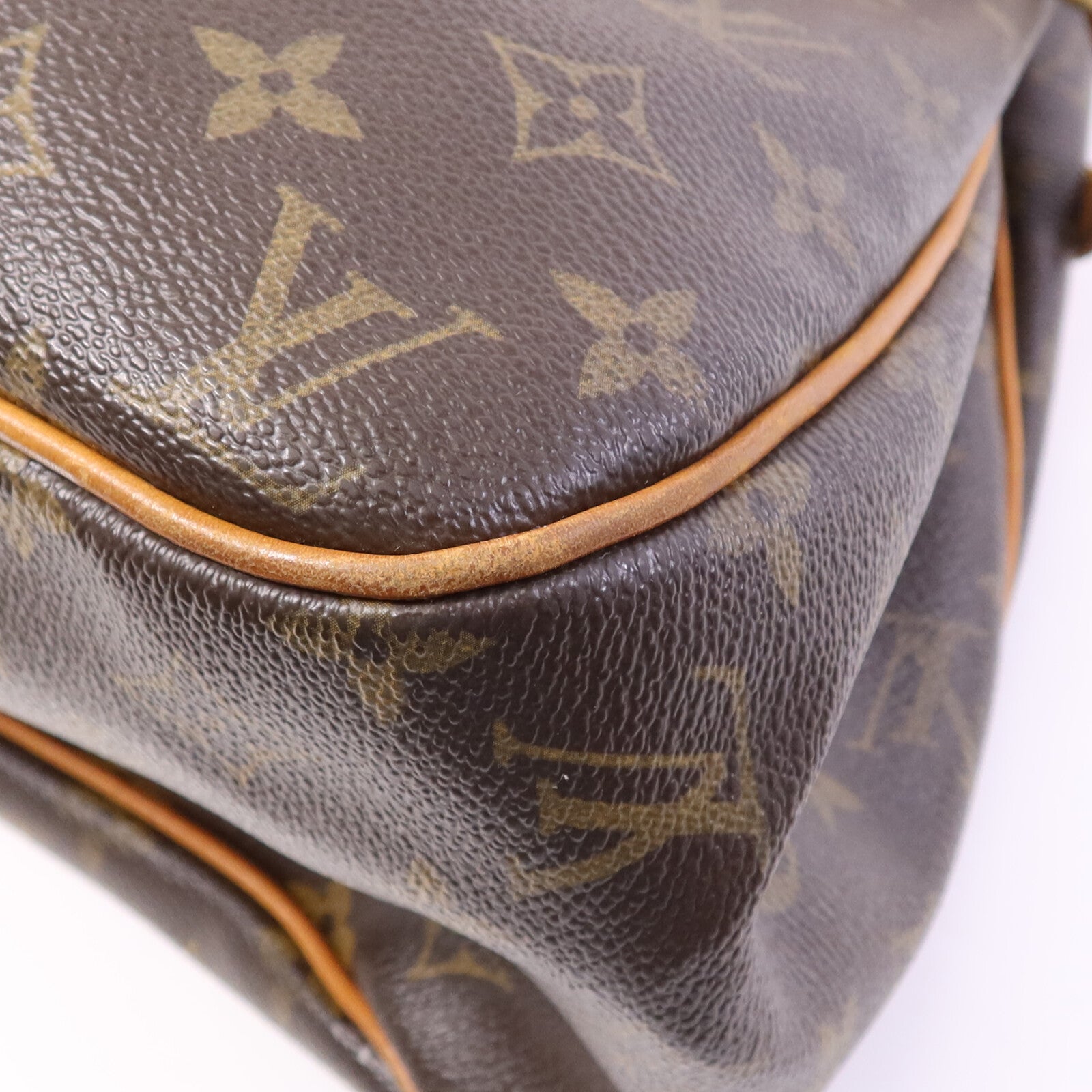 LOUIS VUITTON Monogram Batignolles Horizontal金扣肩背袋