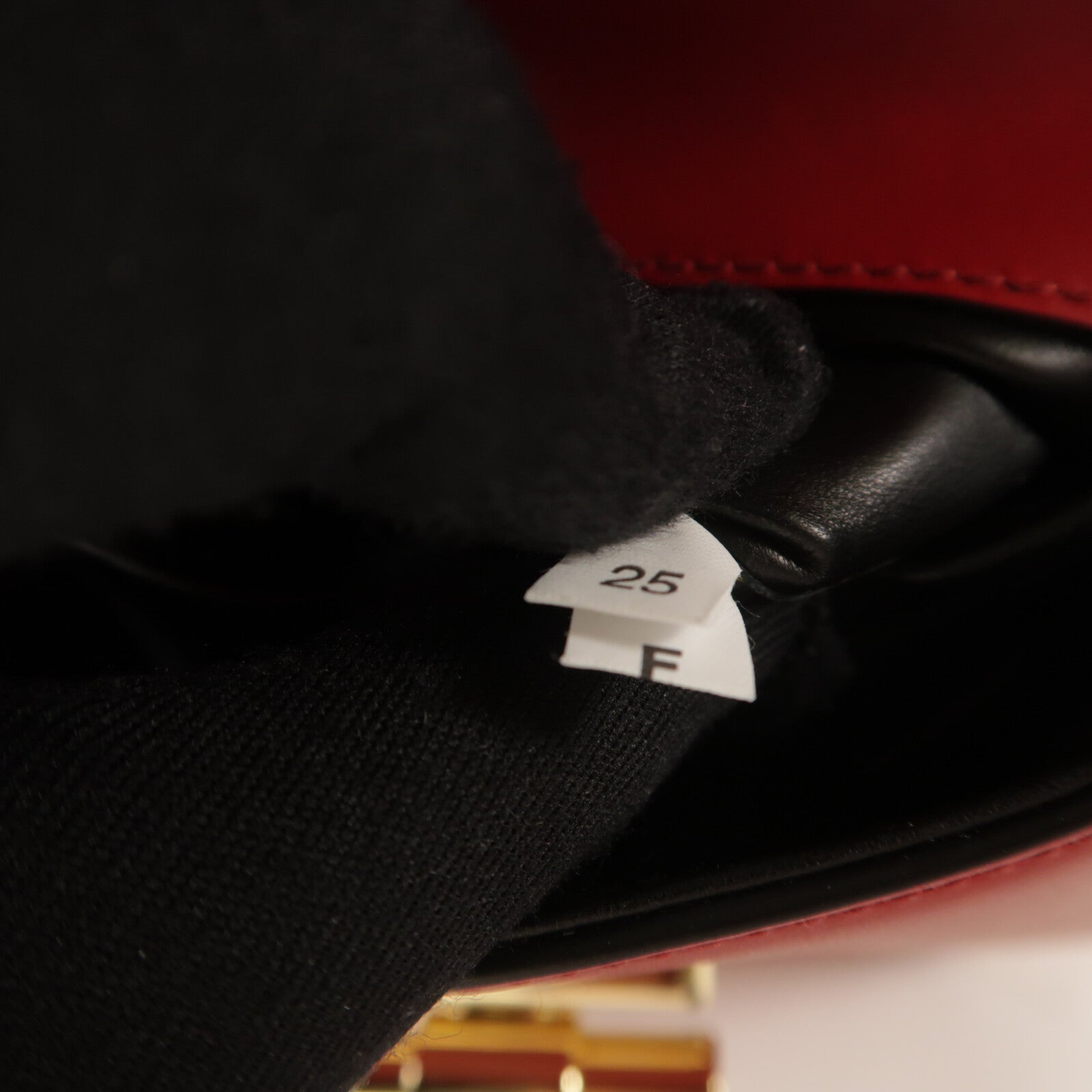 PRADA 牛皮皮革Saddle Corsaire肩背袋